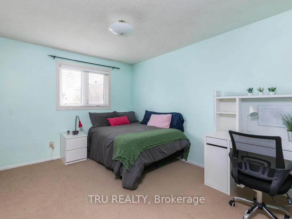 Photo 17 of 14 Hyannis Avenue, Ottawa, Barrhaven - Cedargrove/Fraserdale — HOMEH