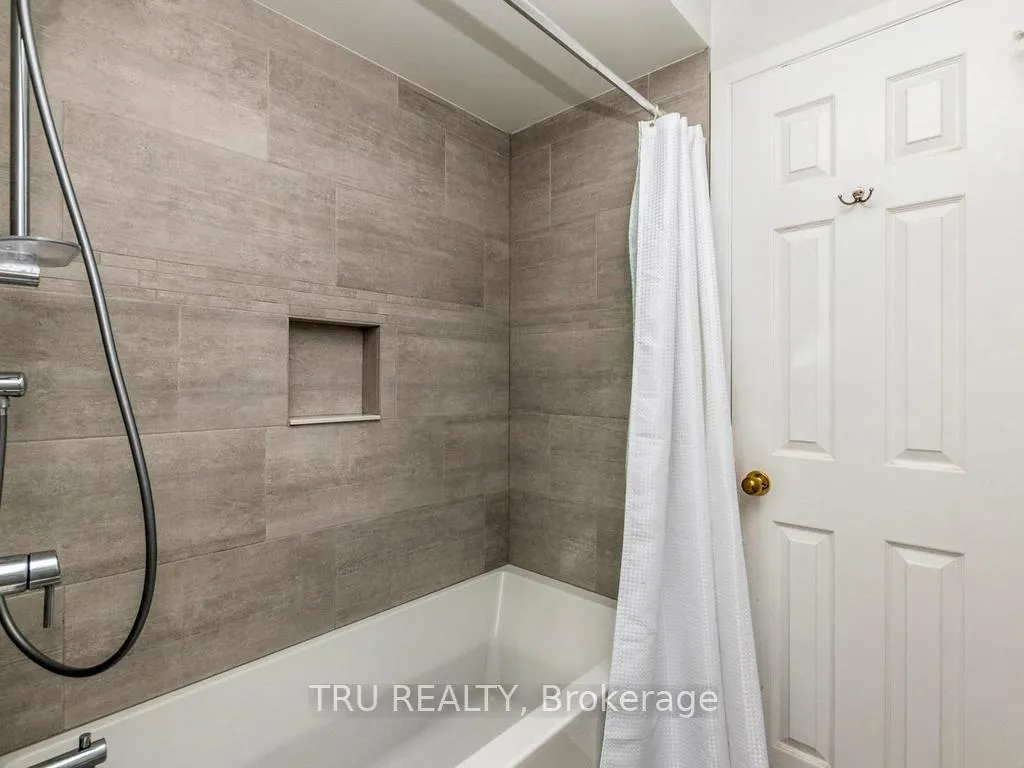 Photo 20 of 14 Hyannis Avenue, Ottawa, Barrhaven - Cedargrove/Fraserdale — HOMEH