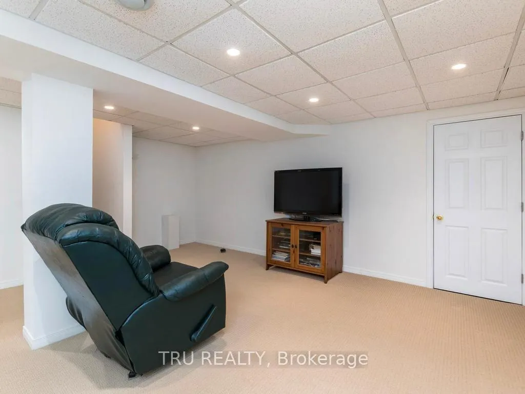 Photo 21 of 14 Hyannis Avenue, Ottawa, Barrhaven - Cedargrove/Fraserdale — HOMEH
