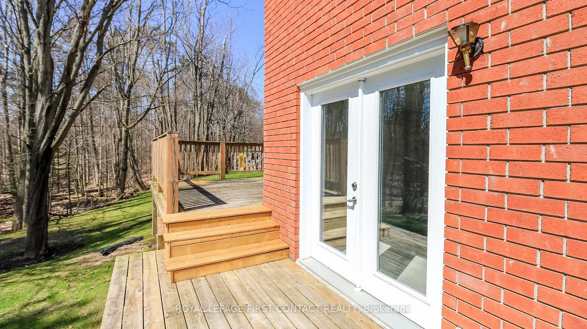 Photo 6 of 602 Scarlett Line, Springwater, Rural Springwater — HOMEH