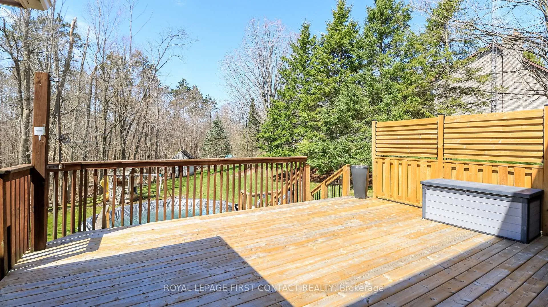 Photo 9 of 602 Scarlett Line, Springwater, Rural Springwater — HOMEH