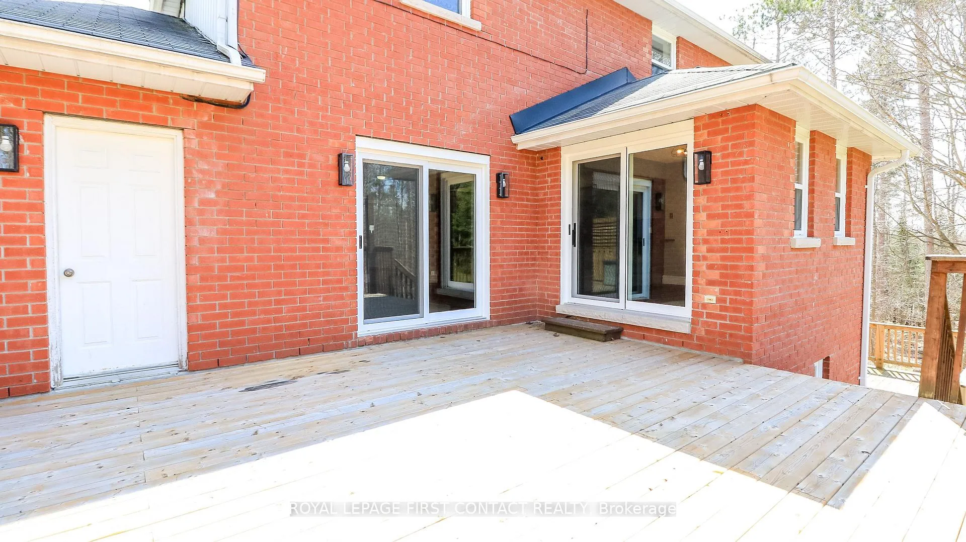 Photo 12 of 602 Scarlett Line, Springwater, Rural Springwater — HOMEH