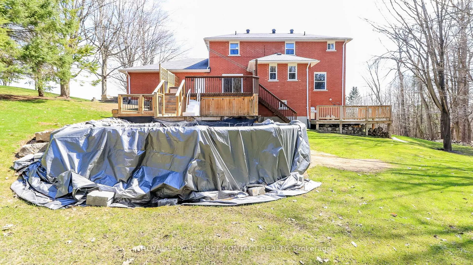 Photo 16 of 602 Scarlett Line, Springwater, Rural Springwater — HOMEH