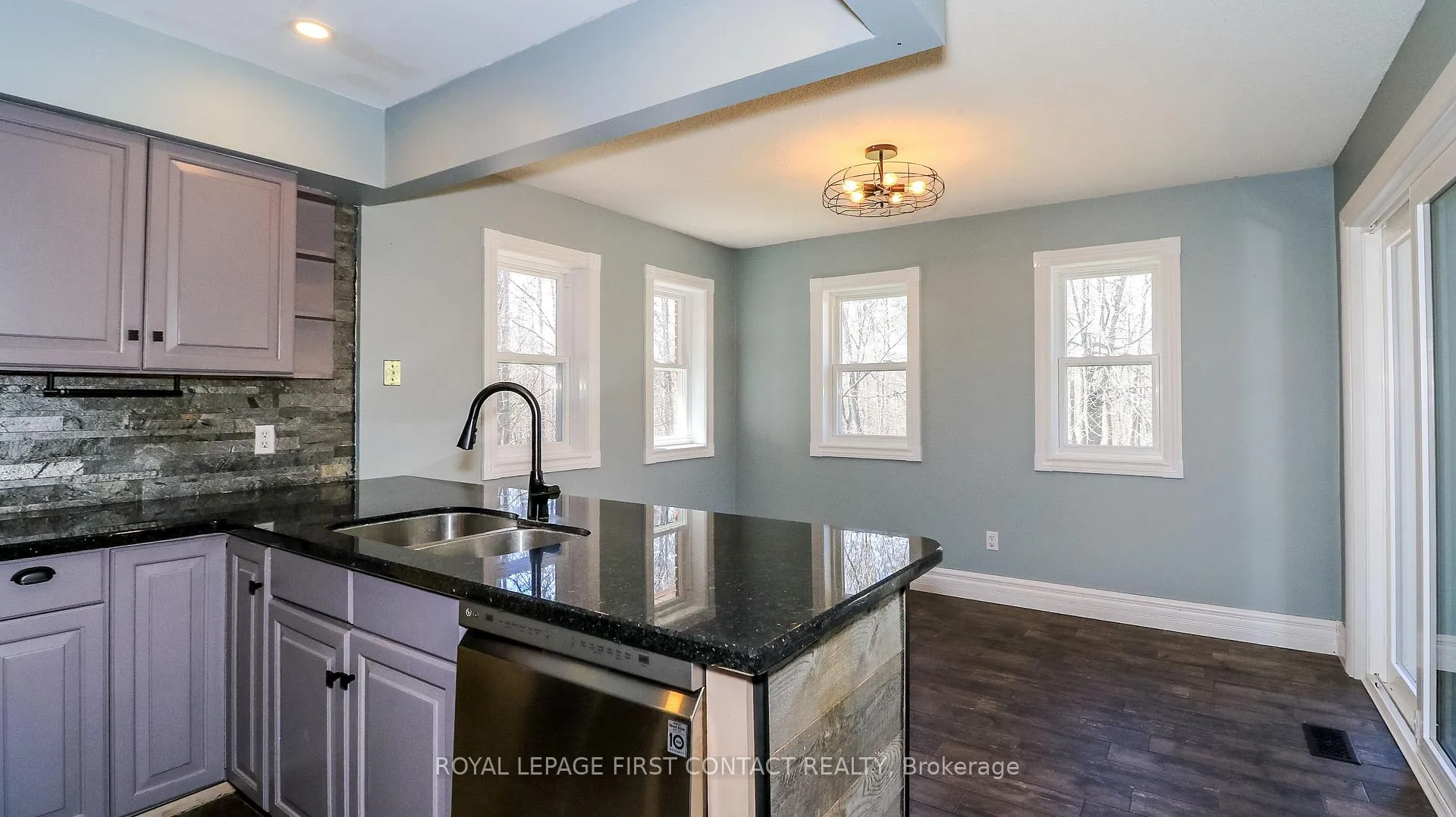 Photo 36 of 602 Scarlett Line, Springwater, Rural Springwater — HOMEH