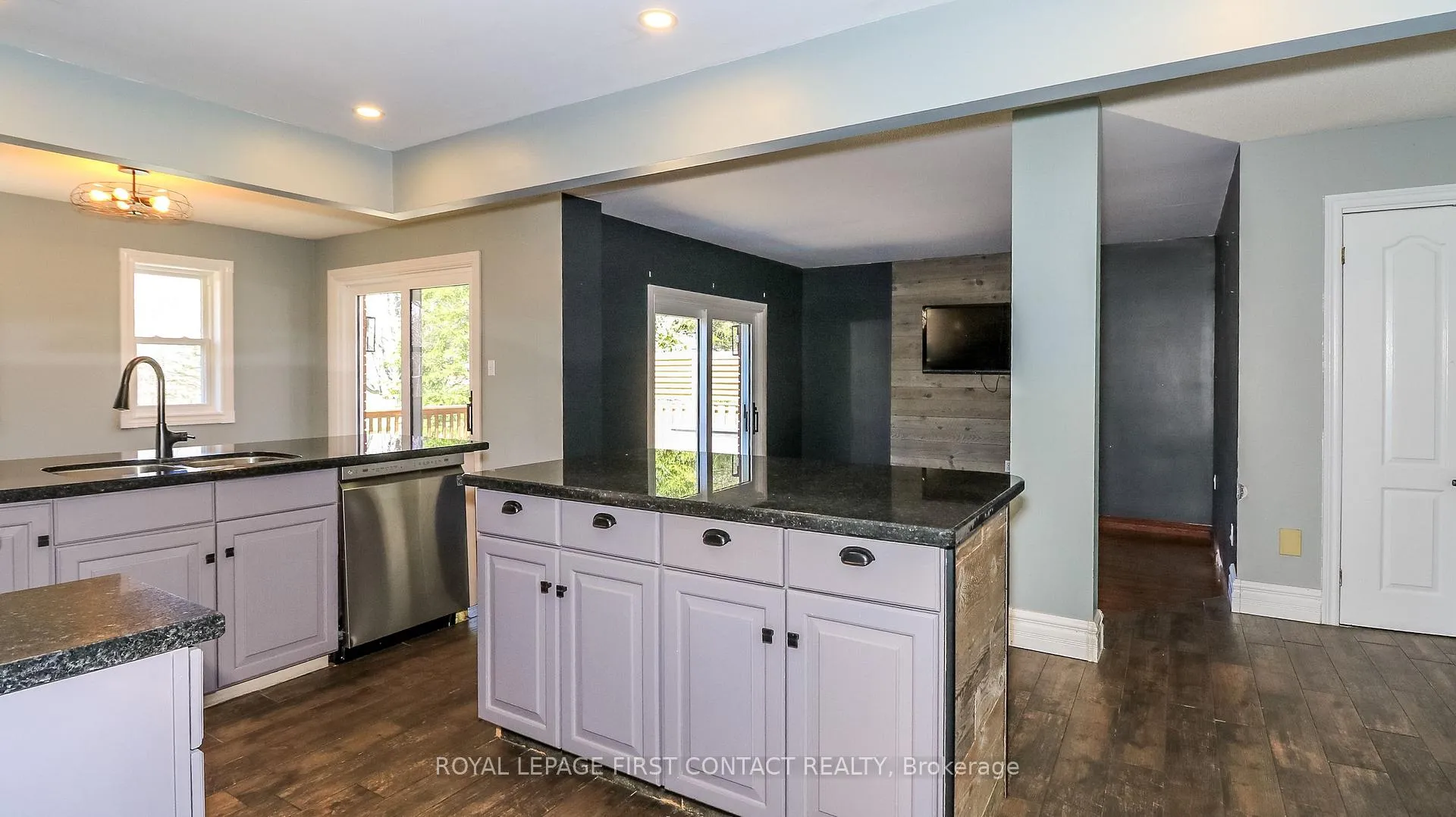 Photo 44 of 602 Scarlett Line, Springwater, Rural Springwater — HOMEH