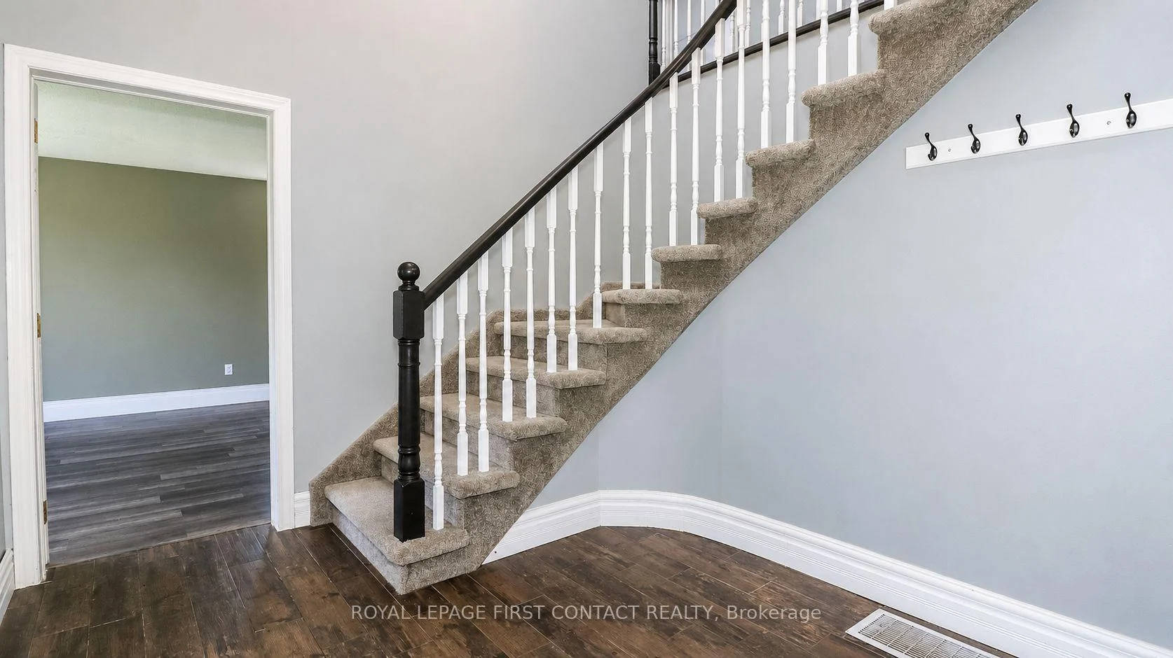 Photo 24 of 602 Scarlett Line, Springwater, Rural Springwater — HOMEH