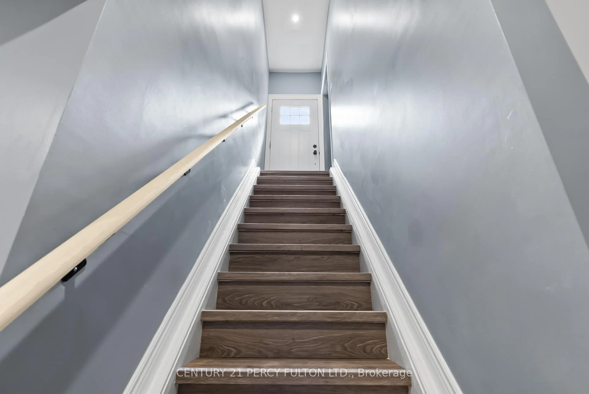 Photo 30 of 89 Liberty Street S, Clarington, Bowmanville — HOMEH