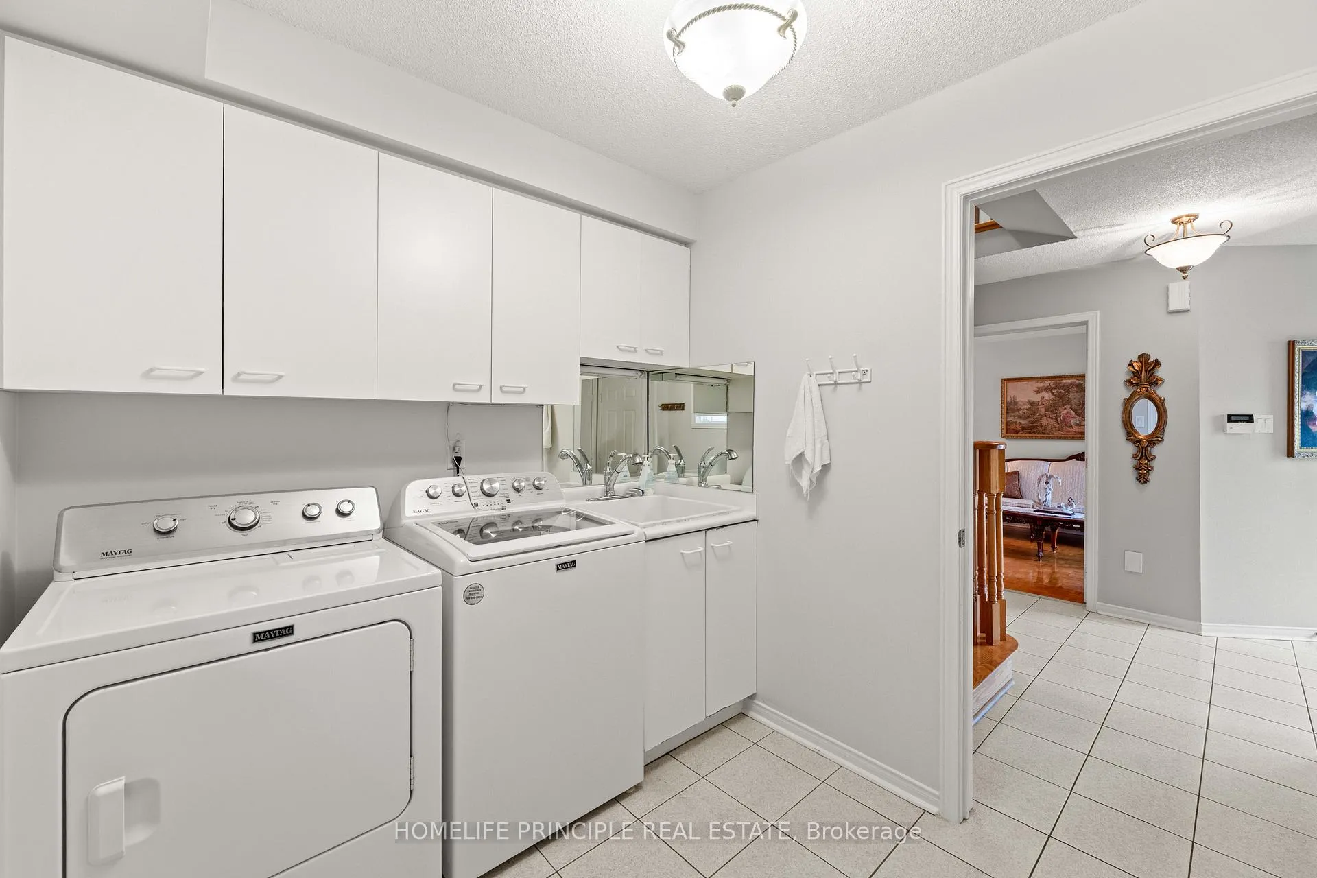 Photo 22 of 195 View North Court, Vaughan, West Woodbridge — HOMEH