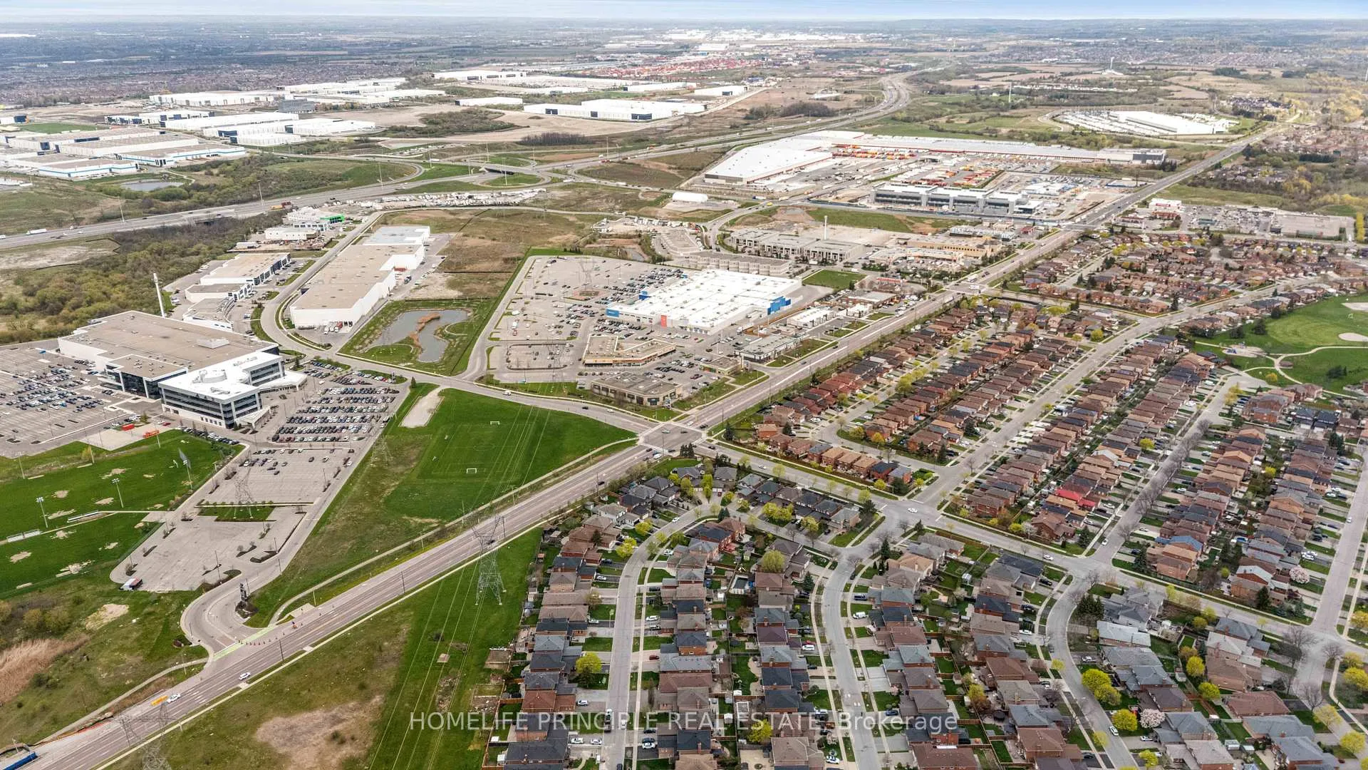 Photo 50 of 195 View North Court, Vaughan, West Woodbridge — HOMEH