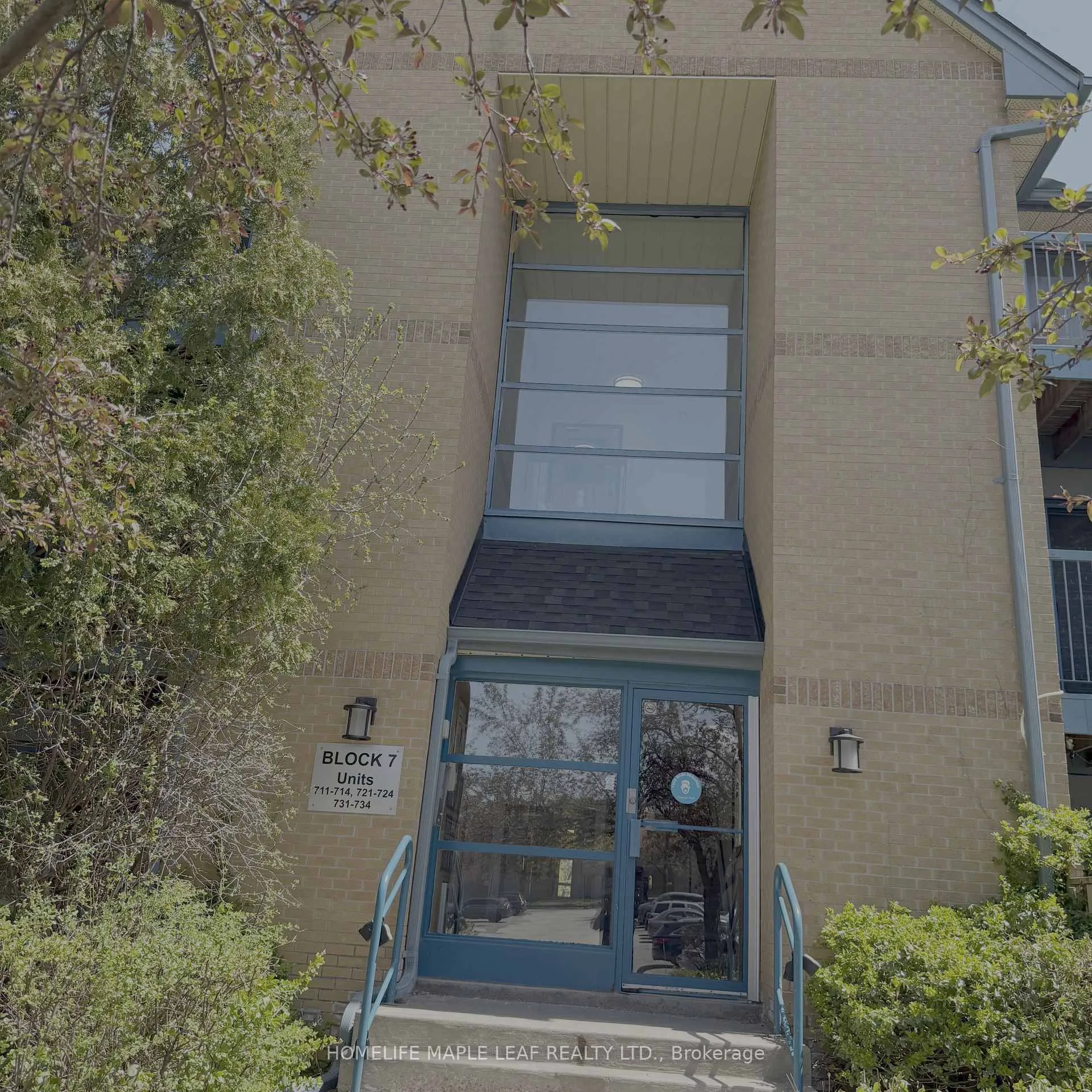 Front of Unit 713, 95 Trailwood Drive