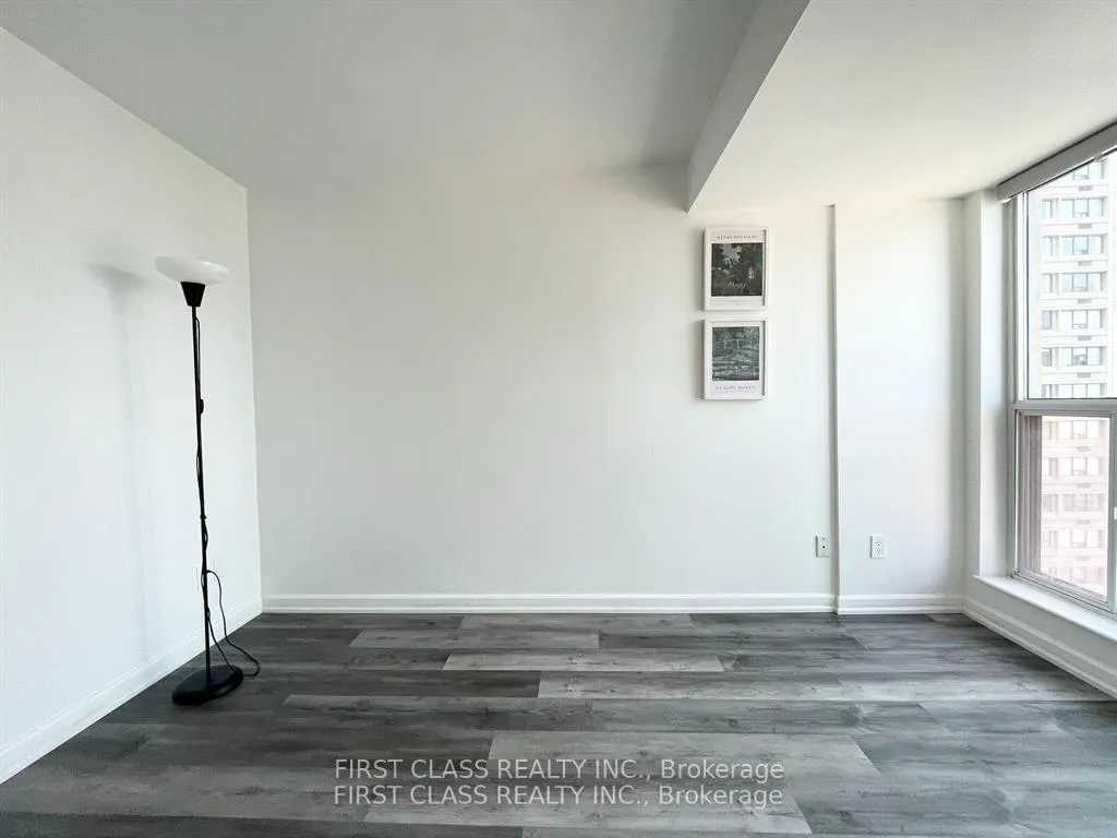 Photo 5 of Unit 3101, 8 Park Road, Toronto, Rosedale-Moore Park — HOMEH