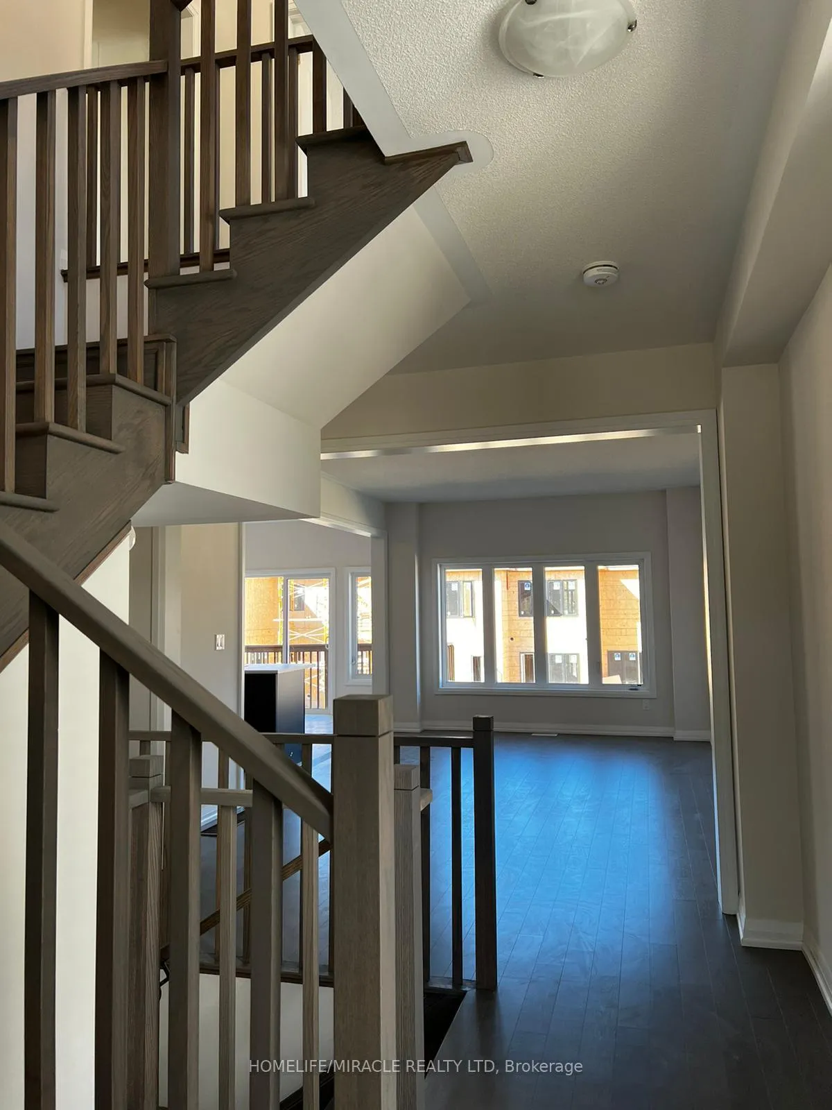 Photo 6 of 13 Federica Crescent, Wasaga Beach — HOMEH