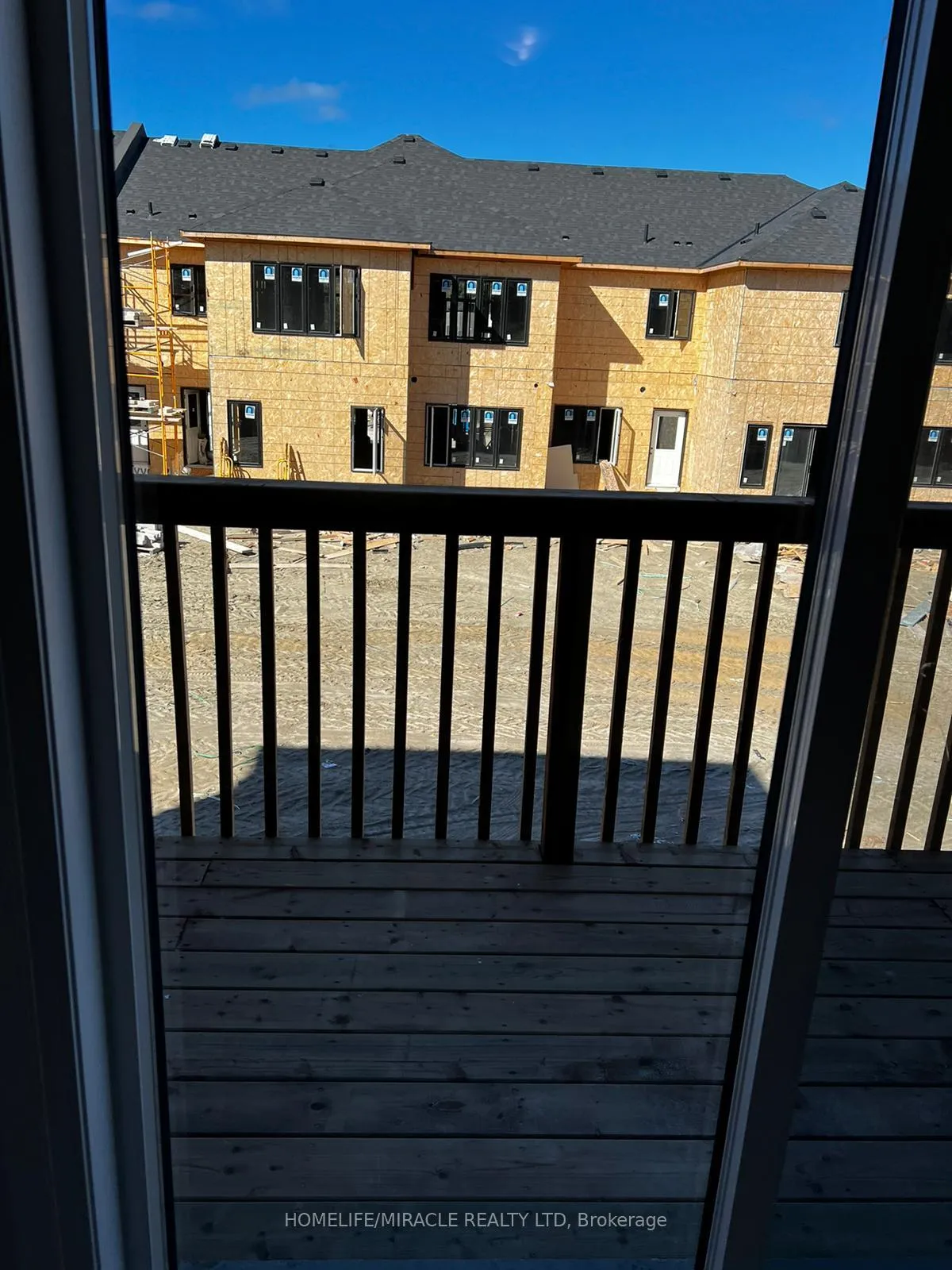 Photo 21 of 13 Federica Crescent, Wasaga Beach — HOMEH