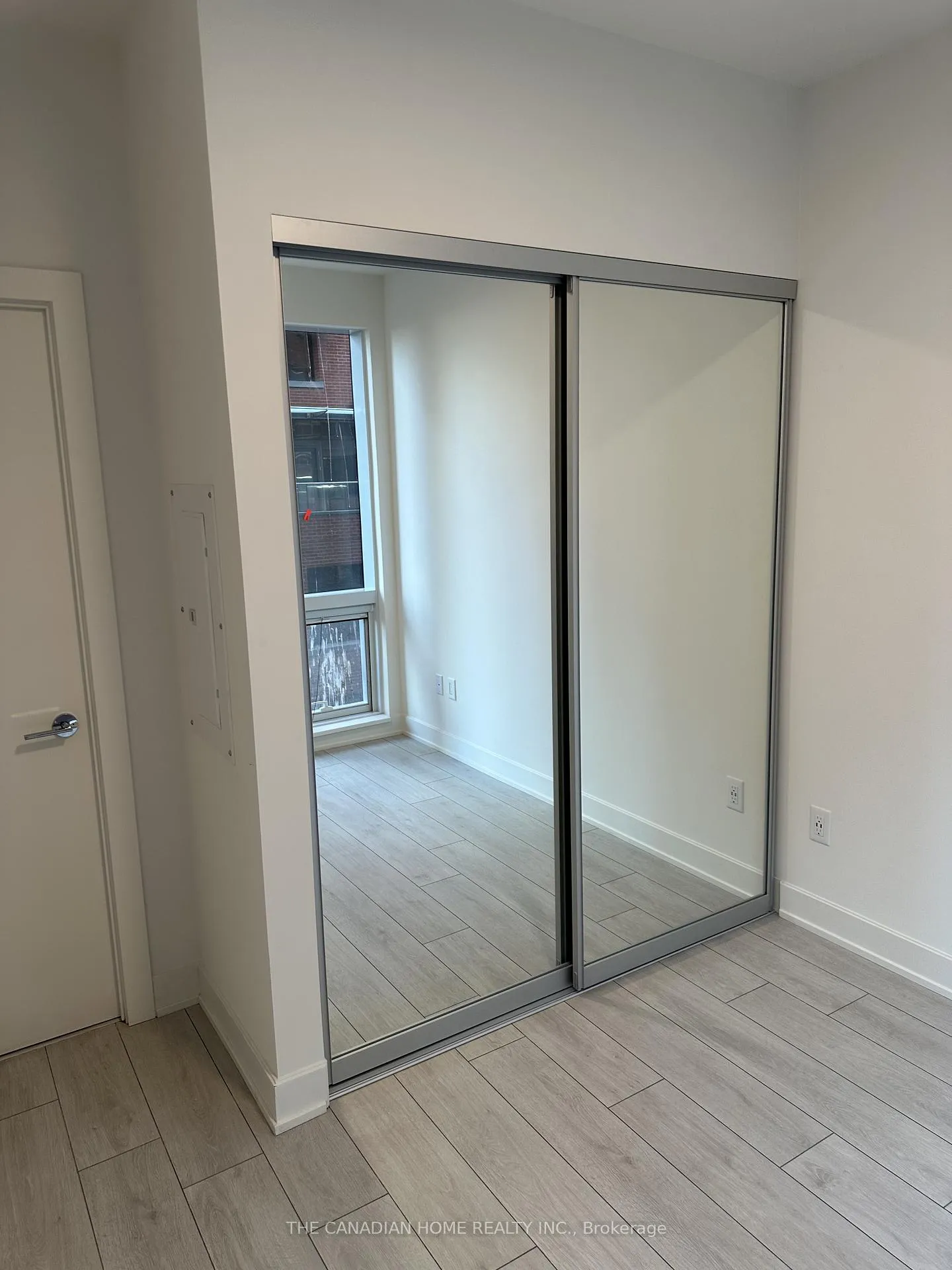 Photo 10 of Unit 516, 15 Mercer Street, Toronto, Waterfront Communities — HOMEH