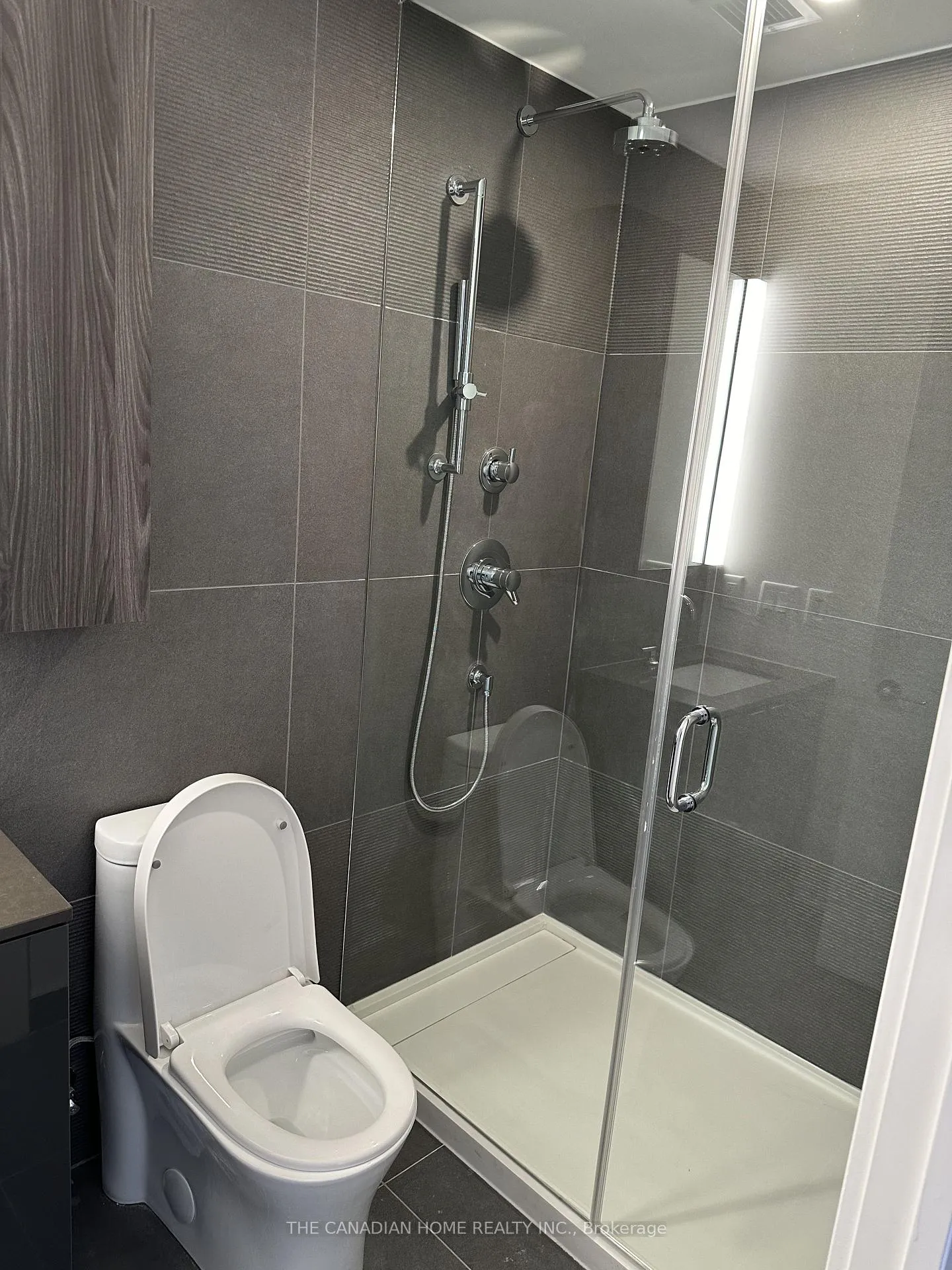 Photo 11 of Unit 516, 15 Mercer Street, Toronto, Waterfront Communities — HOMEH
