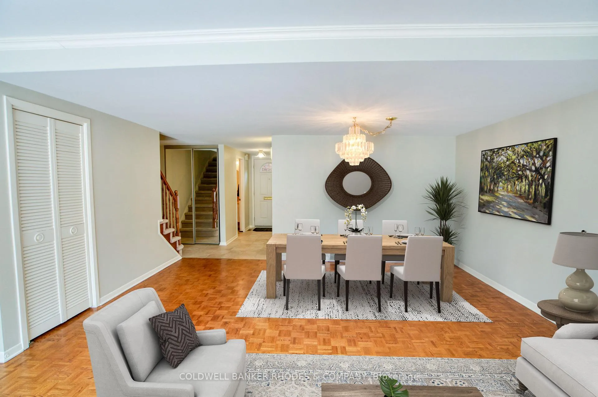 Photo 10 of Unit 9, 215 MacKay Street, Ottawa, New Edinburgh — HOMEH