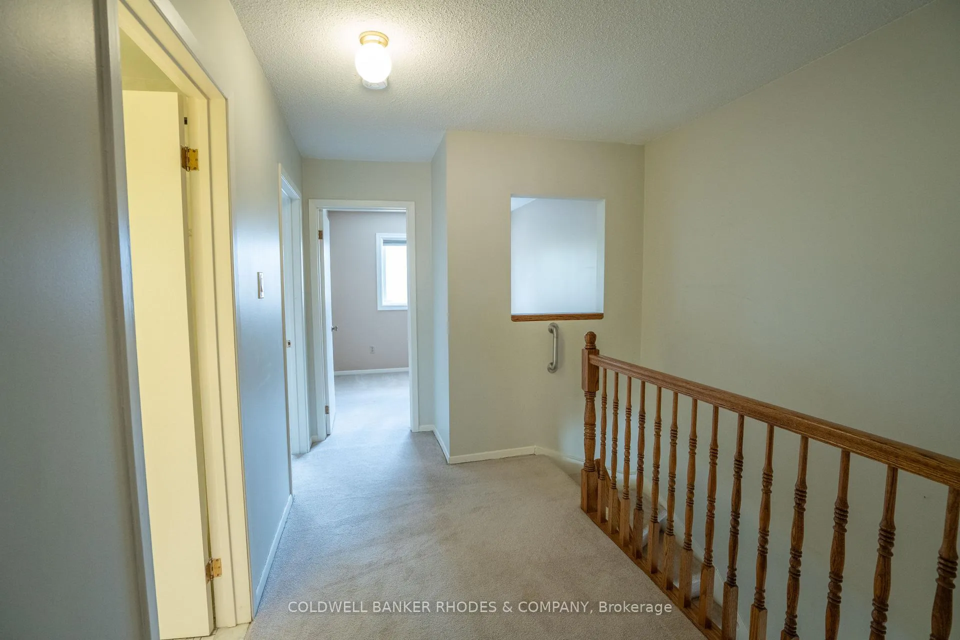 Photo 16 of Unit 9, 215 MacKay Street, Ottawa, New Edinburgh — HOMEH