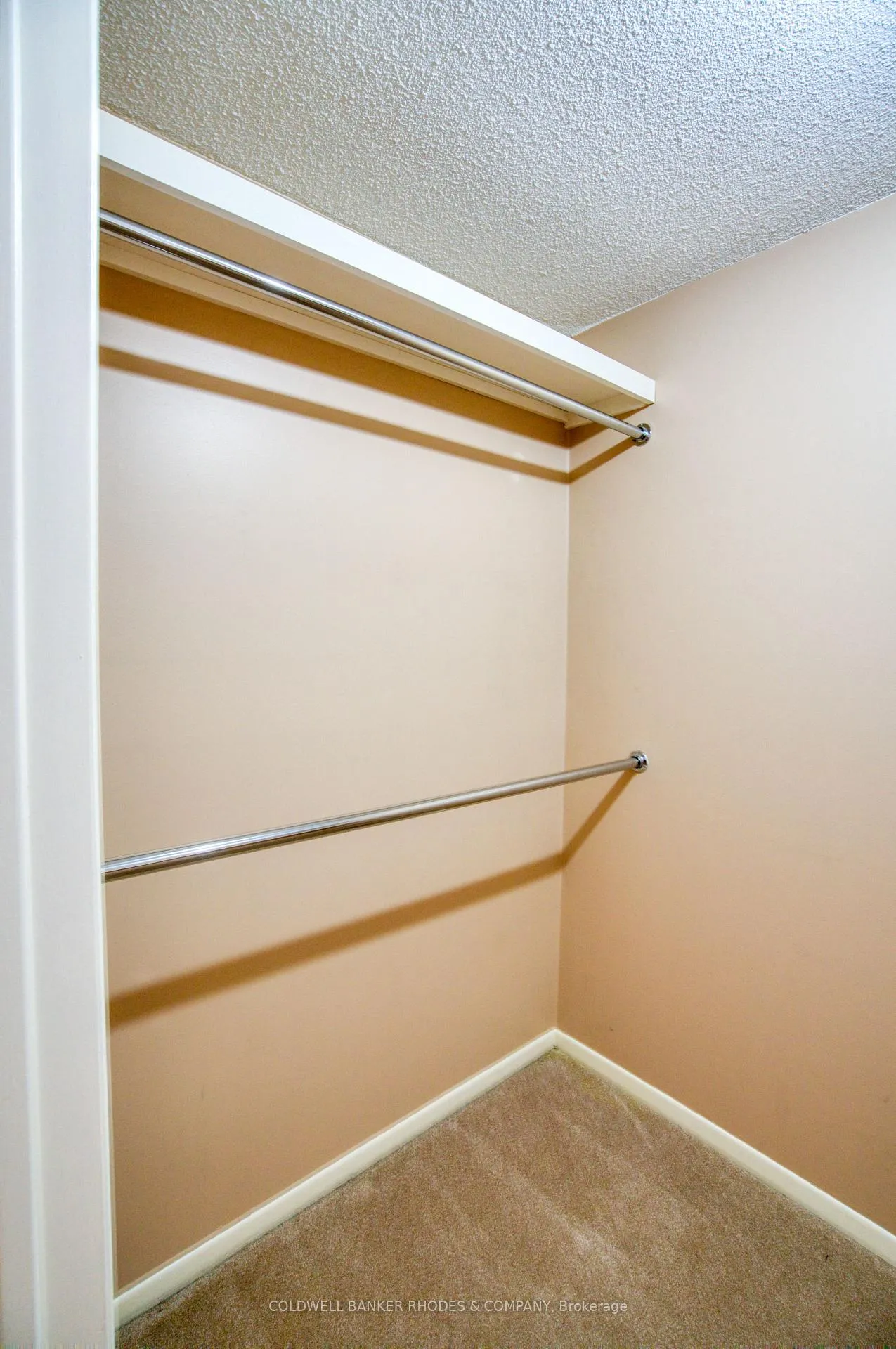 Photo 22 of Unit 9, 215 MacKay Street, Ottawa, New Edinburgh — HOMEH