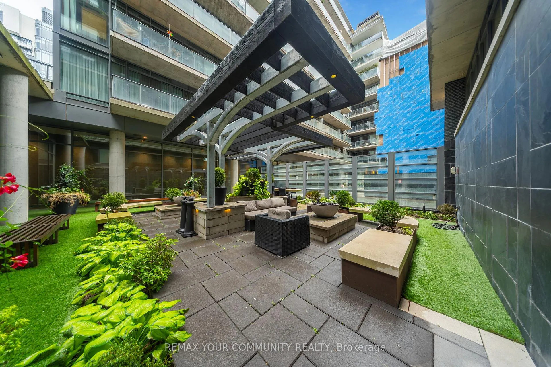 Photo 22 of Unit 1307, 95 Bathurst Street, Toronto, Waterfront Communities — HOMEH