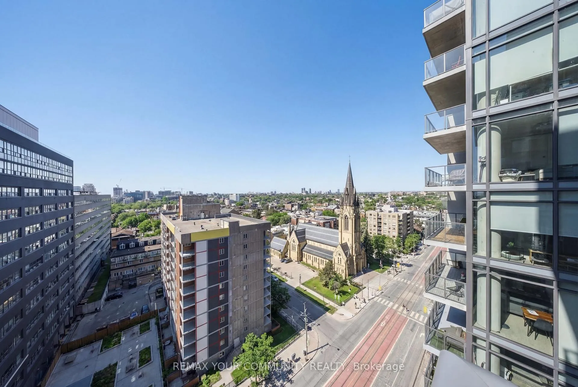 Photo 25 of Unit 1307, 95 Bathurst Street, Toronto, Waterfront Communities — HOMEH
