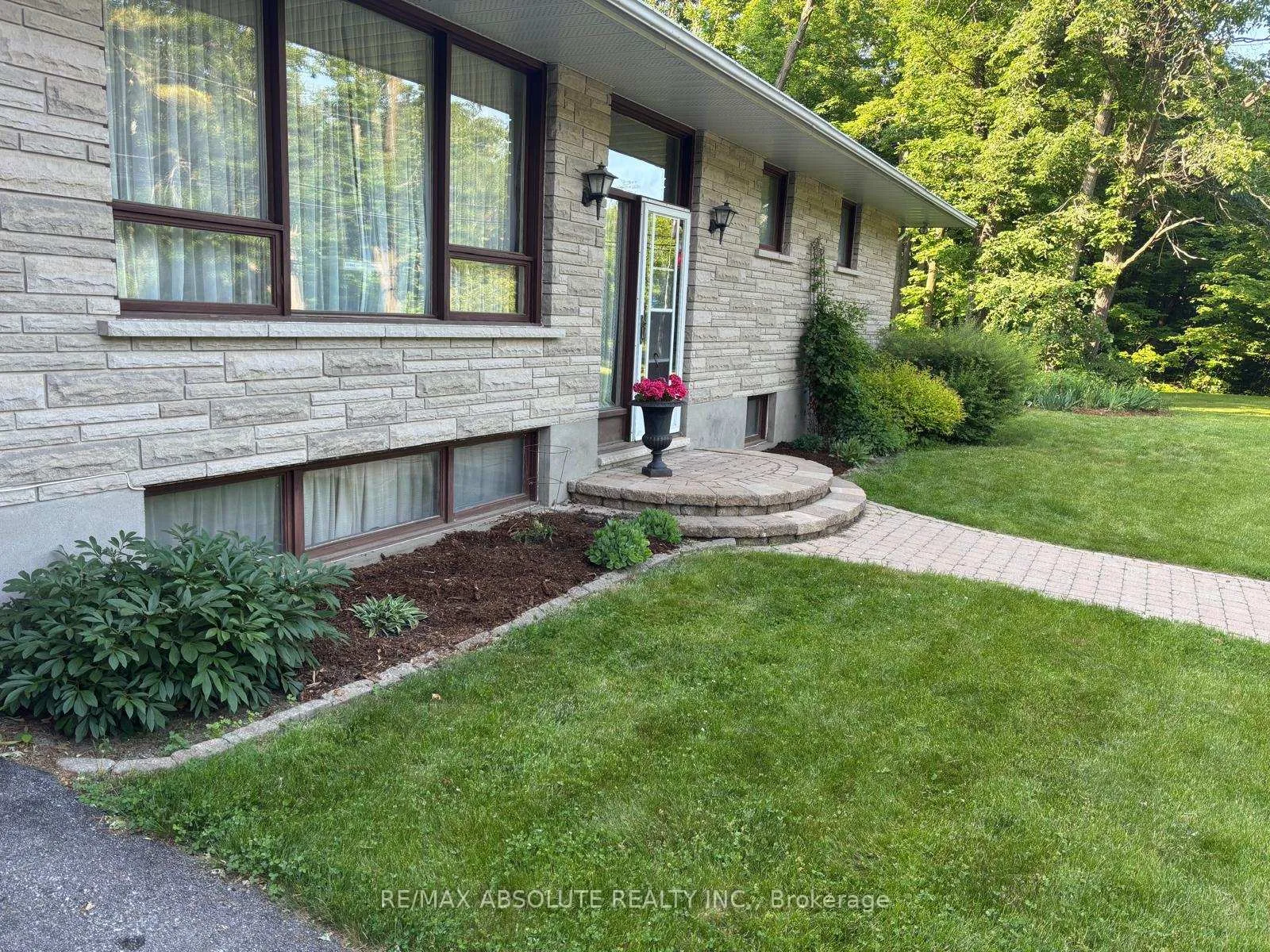 Photo 2 of 1456 March Road, Ottawa, Kanata - Kanata (North West) — HOMEH