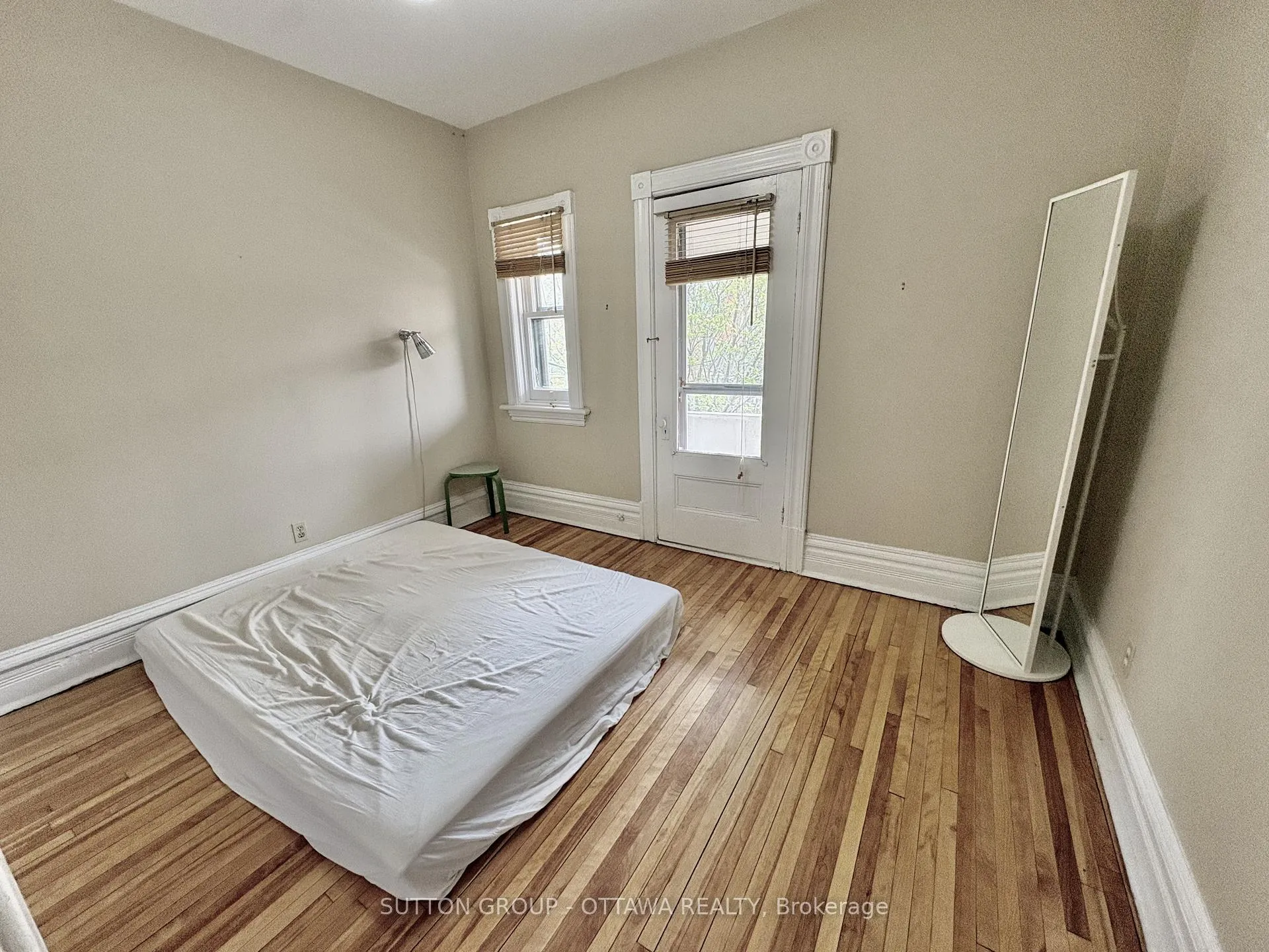 Photo 9 of Unit 2, 117 Strathcona Avenue, Ottawa, Glebe — HOMEH