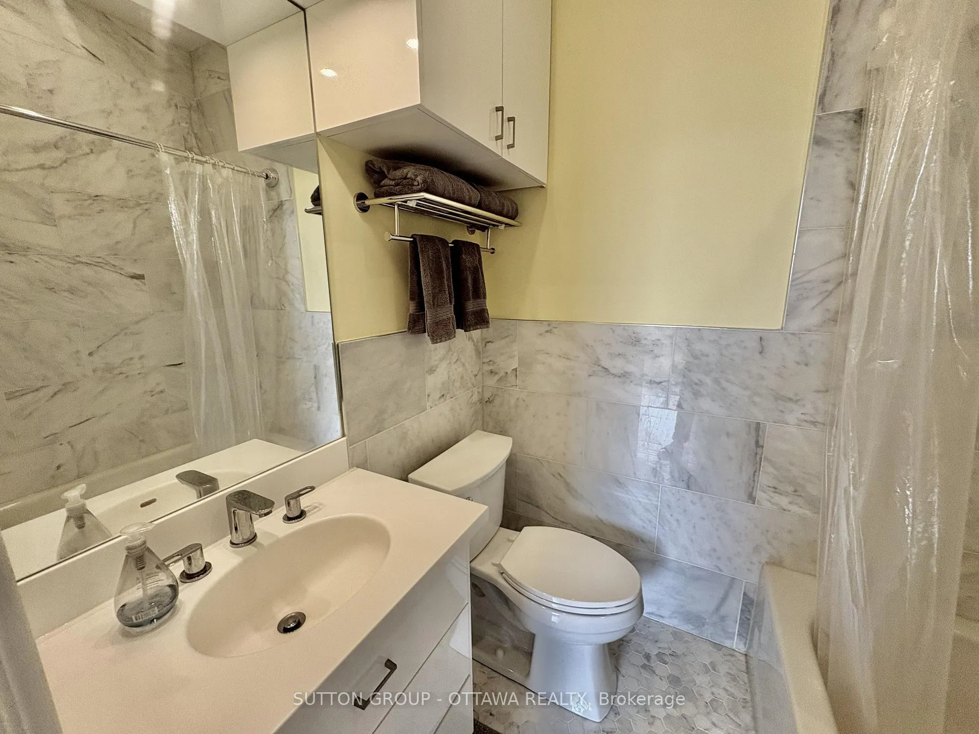 Photo 13 of Unit 2, 117 Strathcona Avenue, Ottawa, Glebe — HOMEH