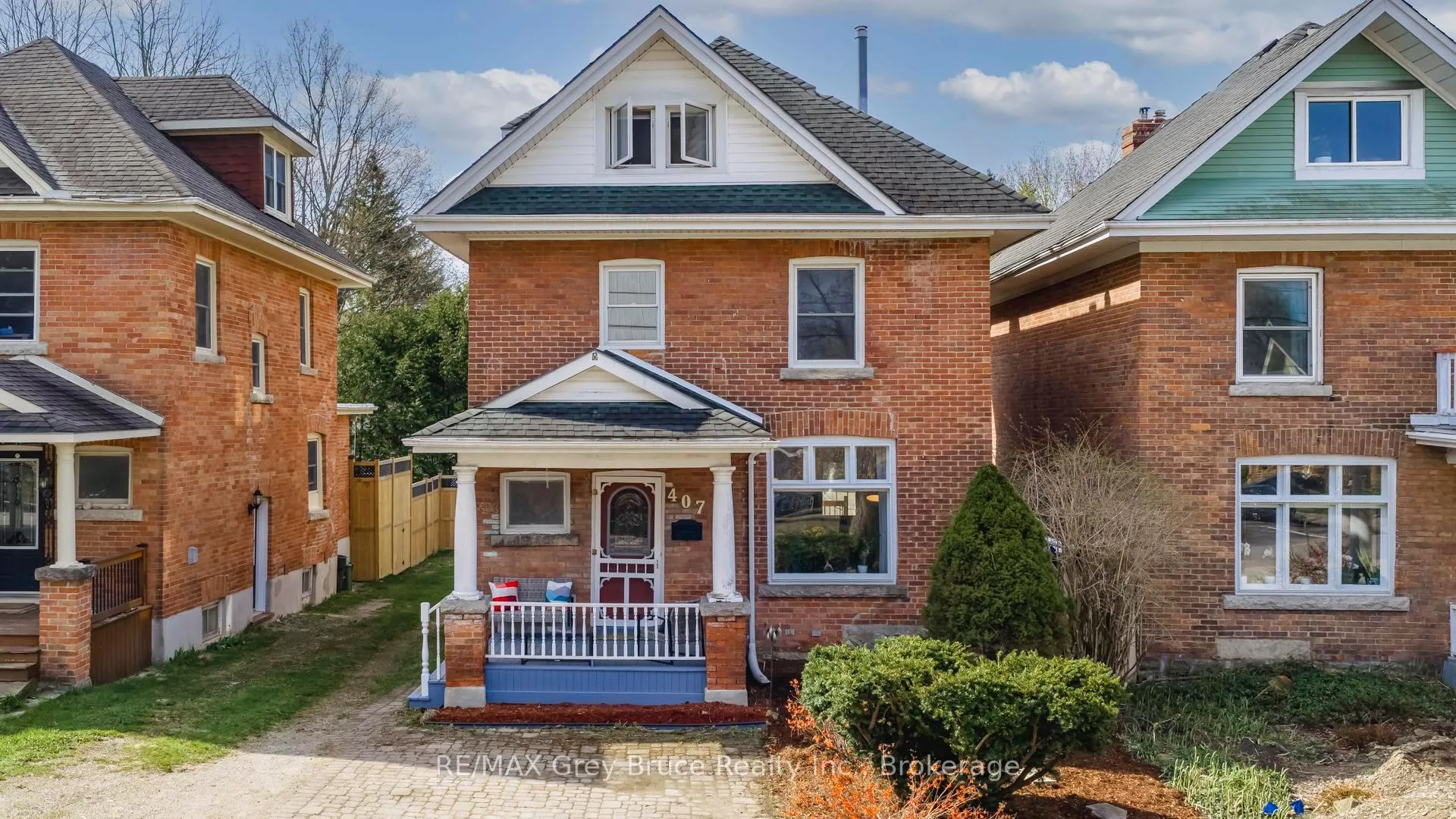 Photo 1 of 407 5th Street E, Owen Sound — HOMEH