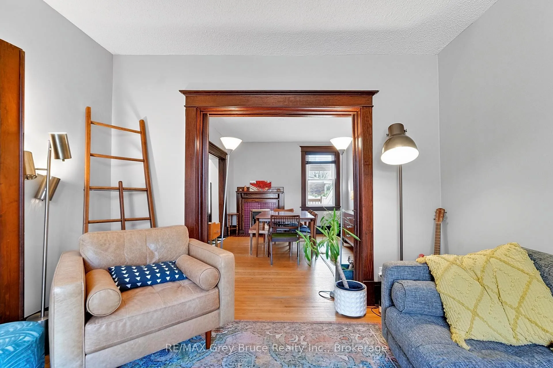 Photo 7 of 407 5th Street E, Owen Sound — HOMEH