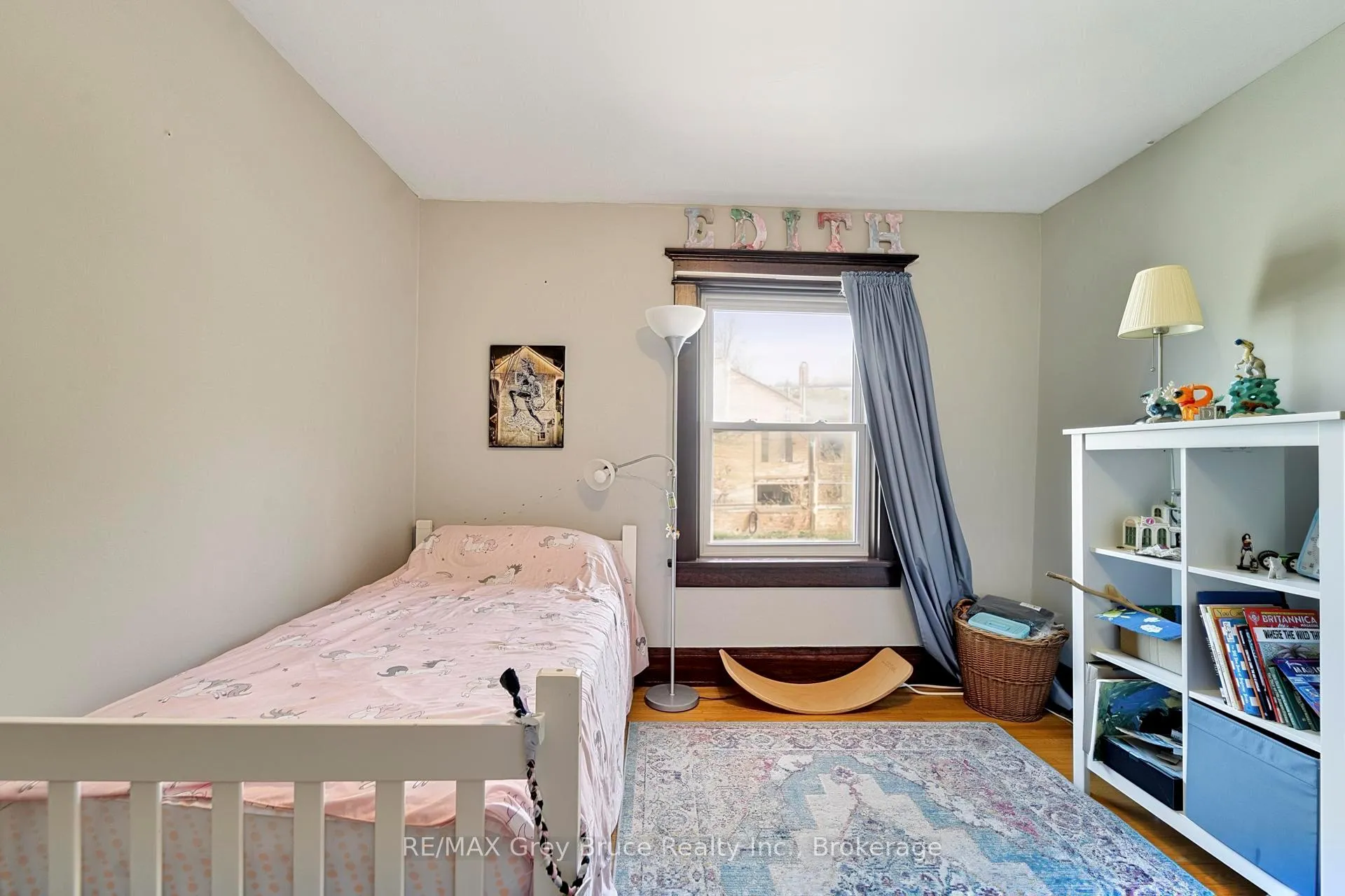 Photo 21 of 407 5th Street E, Owen Sound — HOMEH