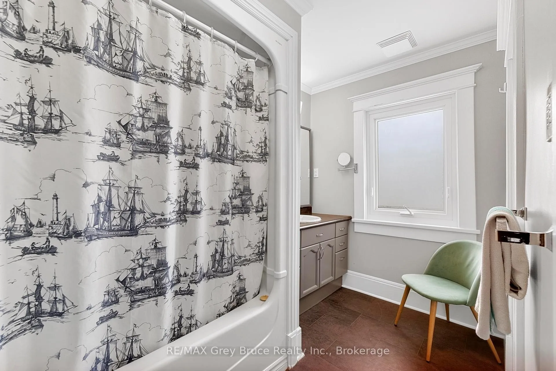 Photo 24 of 407 5th Street E, Owen Sound — HOMEH