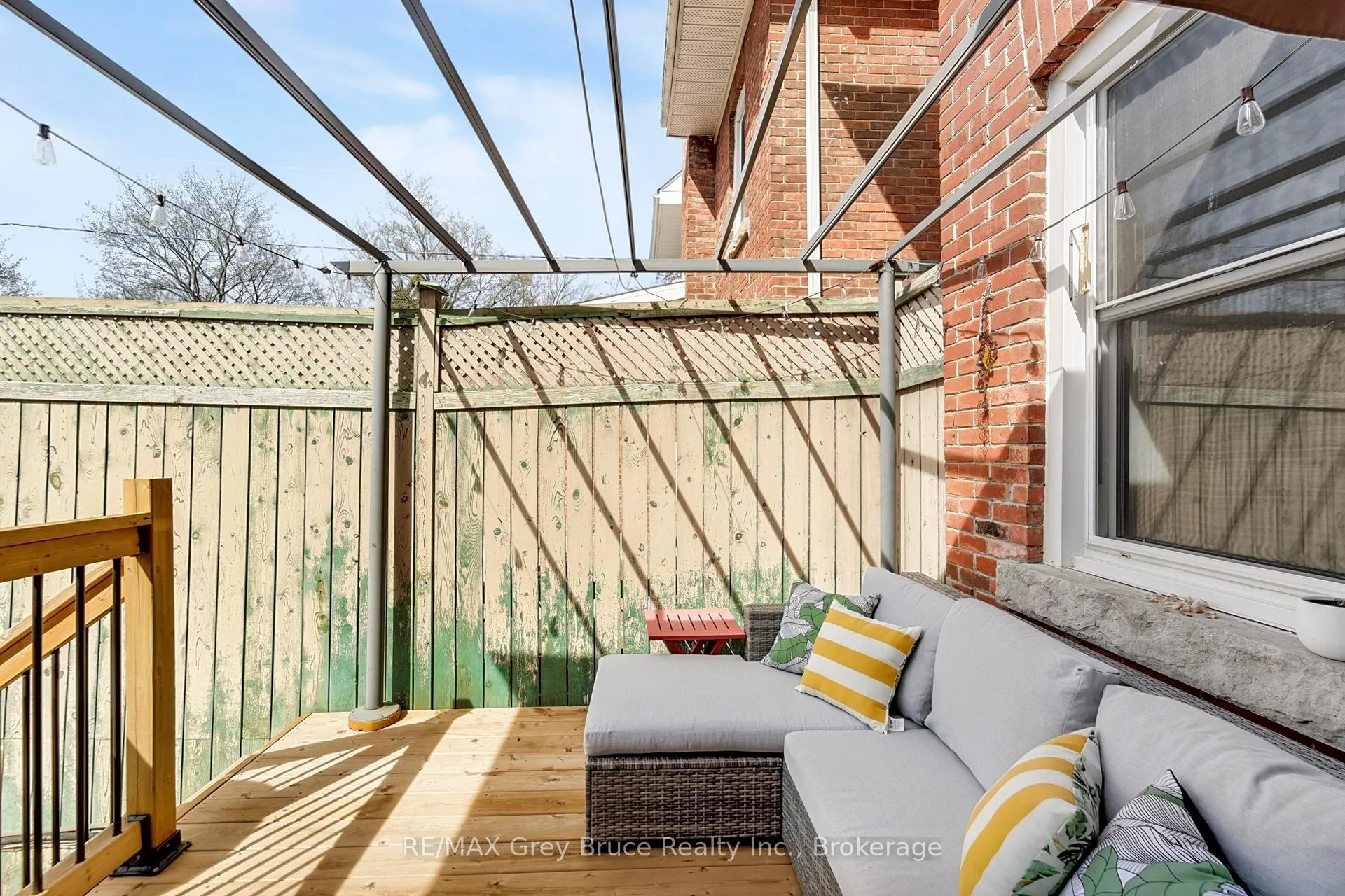 Photo 33 of 407 5th Street E, Owen Sound — HOMEH