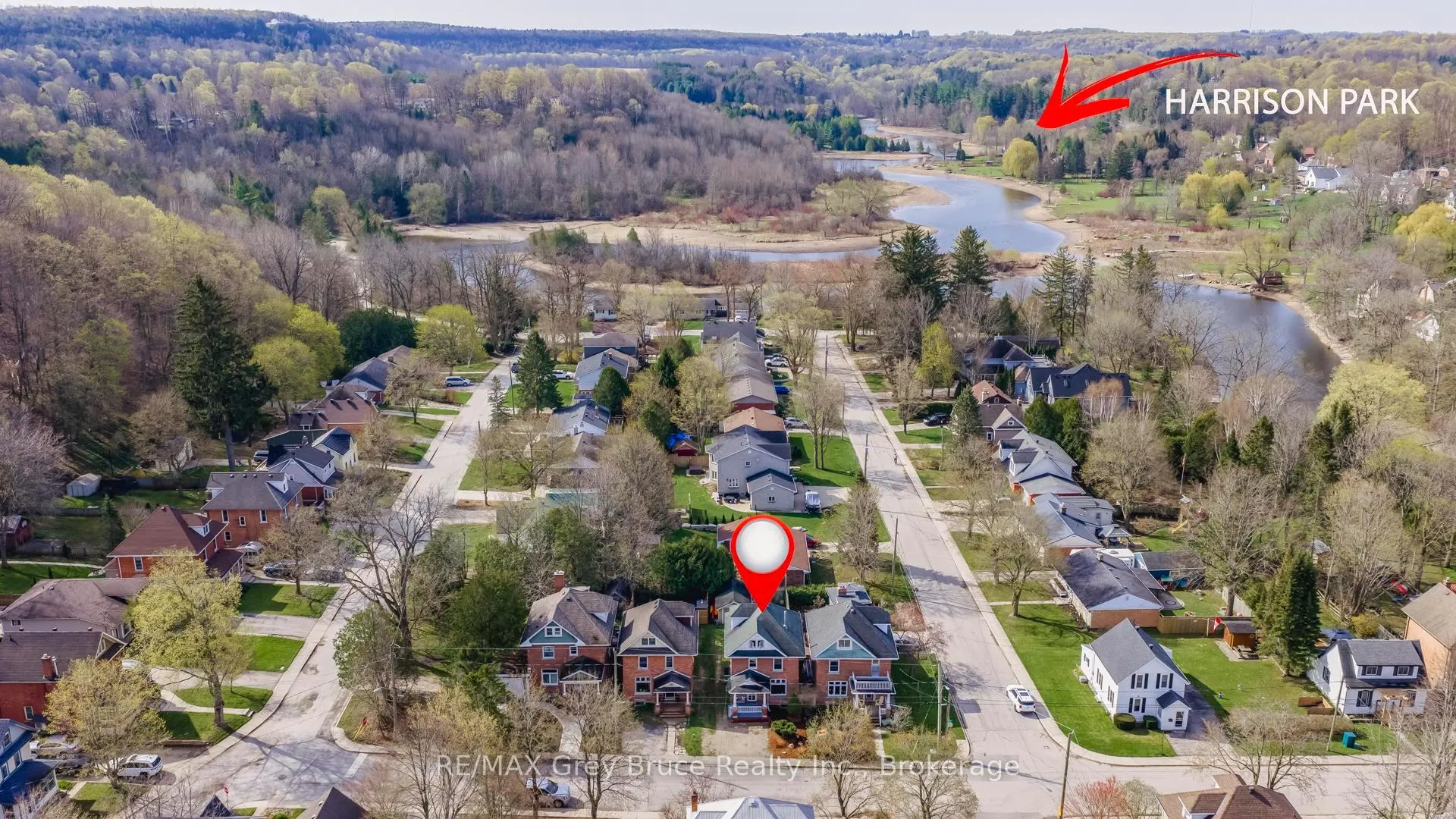 Photo 40 of 407 5th Street E, Owen Sound — HOMEH