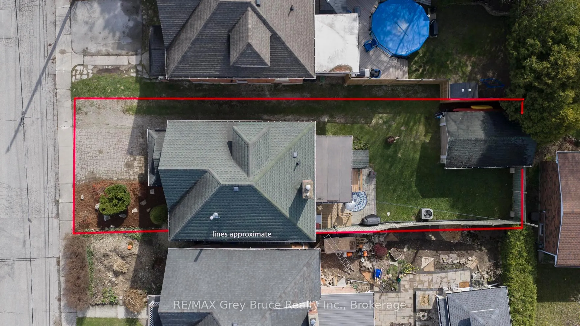 Photo 41 of 407 5th Street E, Owen Sound — HOMEH