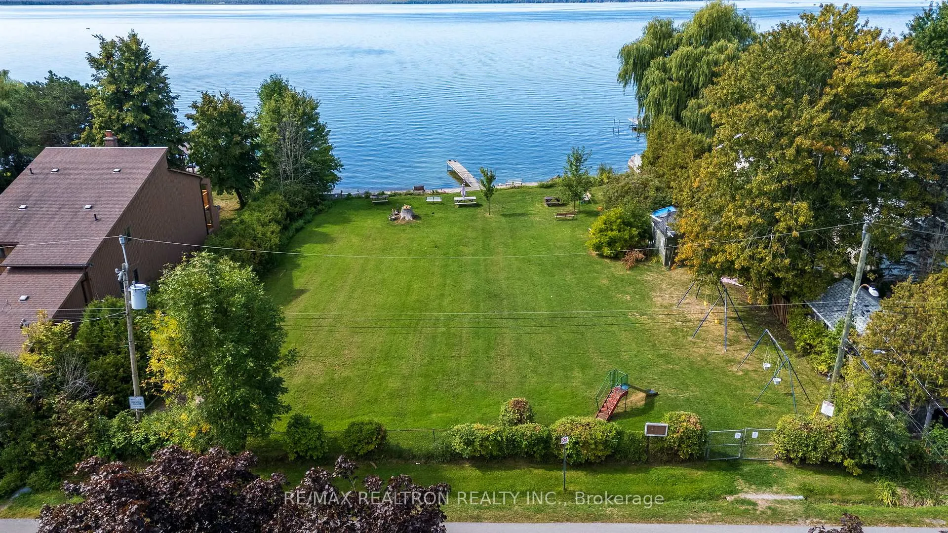 Photo 16 of 183 Beach Road, Georgina, Keswick North — HOMEH