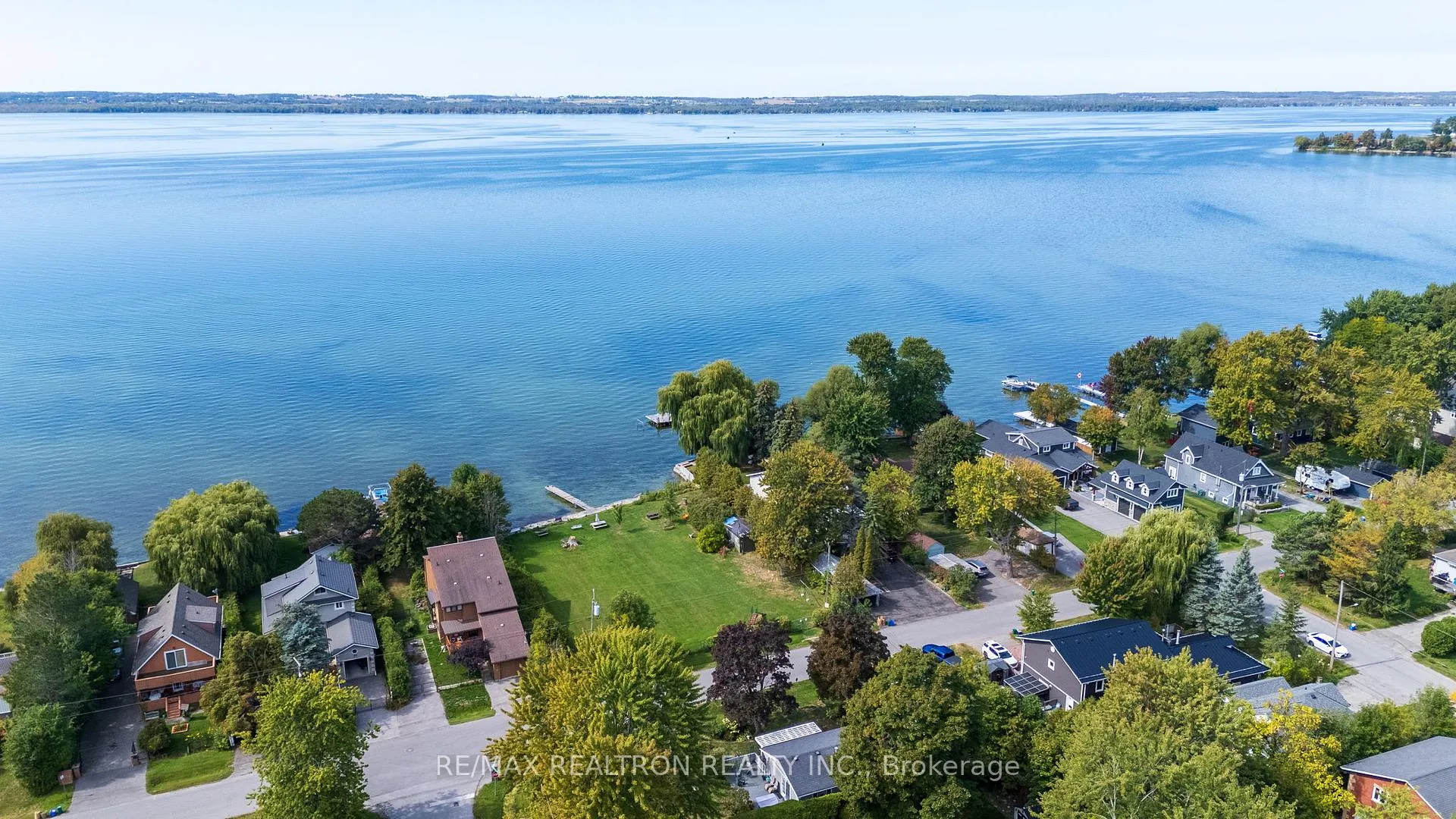 Photo 18 of 183 Beach Road, Georgina, Keswick North — HOMEH