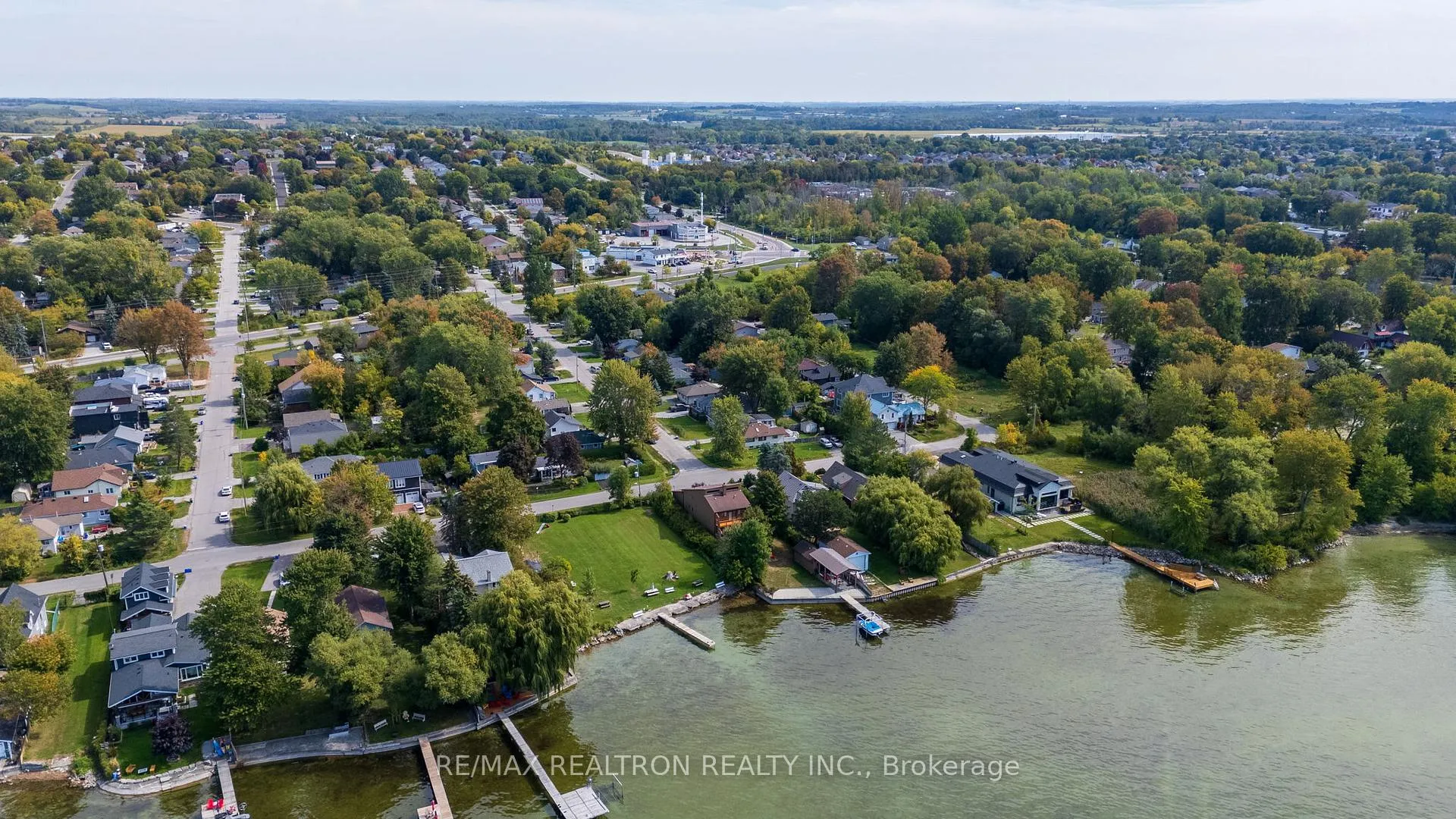 Photo 22 of 183 Beach Road, Georgina, Keswick North — HOMEH