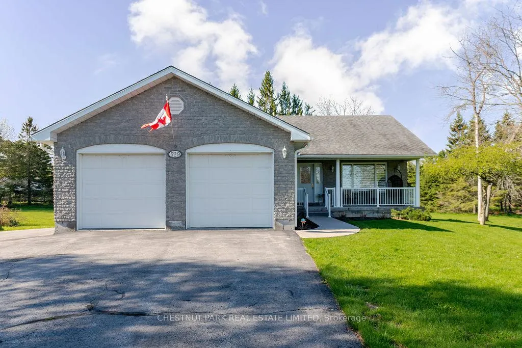 Photo 1 of 529 Main Street, Prince Edward County, Bloomfield Ward — HOMEH