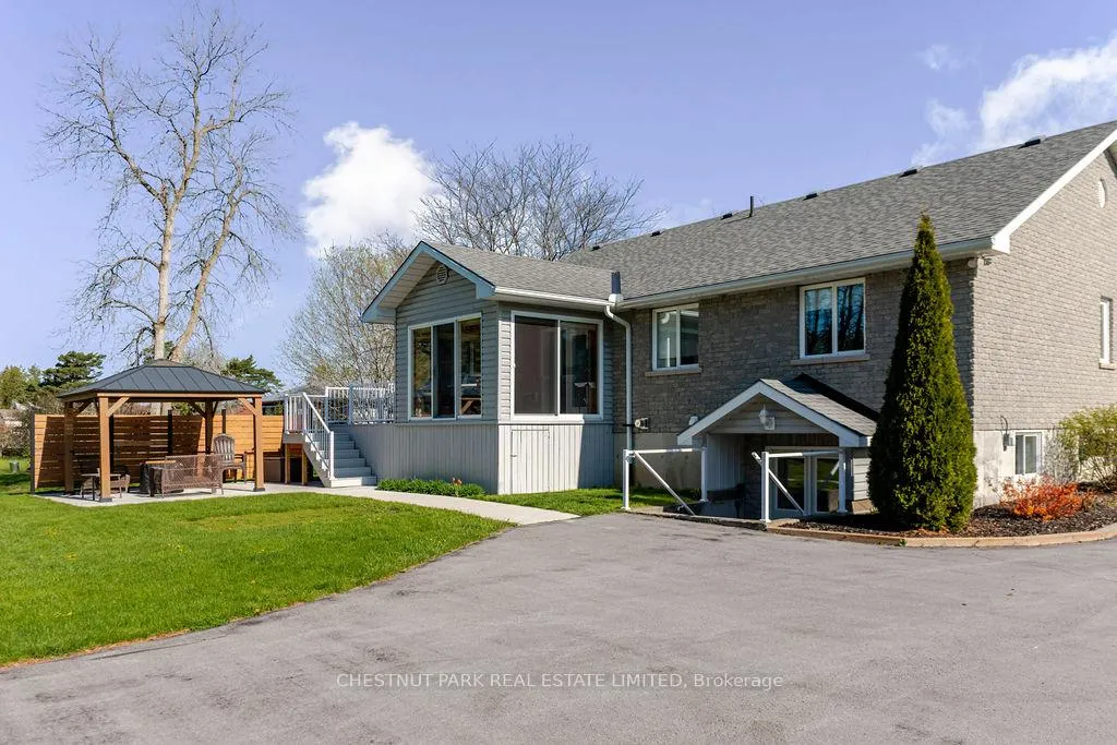Photo 33 of 529 Main Street, Prince Edward County, Bloomfield Ward — HOMEH