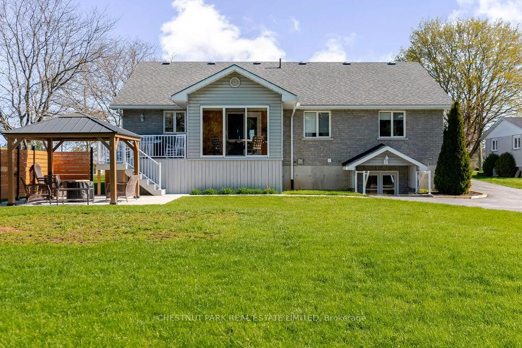 Photo 36 of 529 Main Street, Prince Edward County, Bloomfield Ward — HOMEH