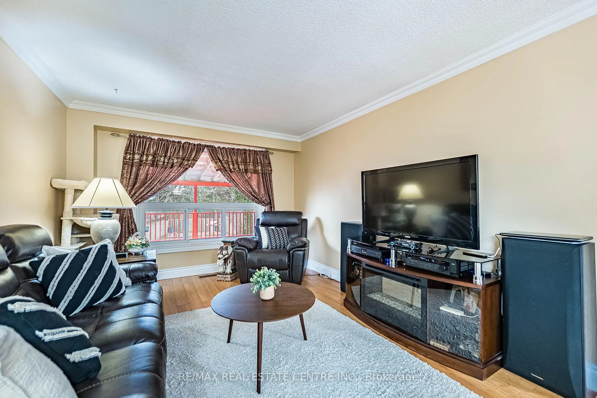Photo 6 of 1 Northgate Boulevard, Brampton, Westgate — HOMEH