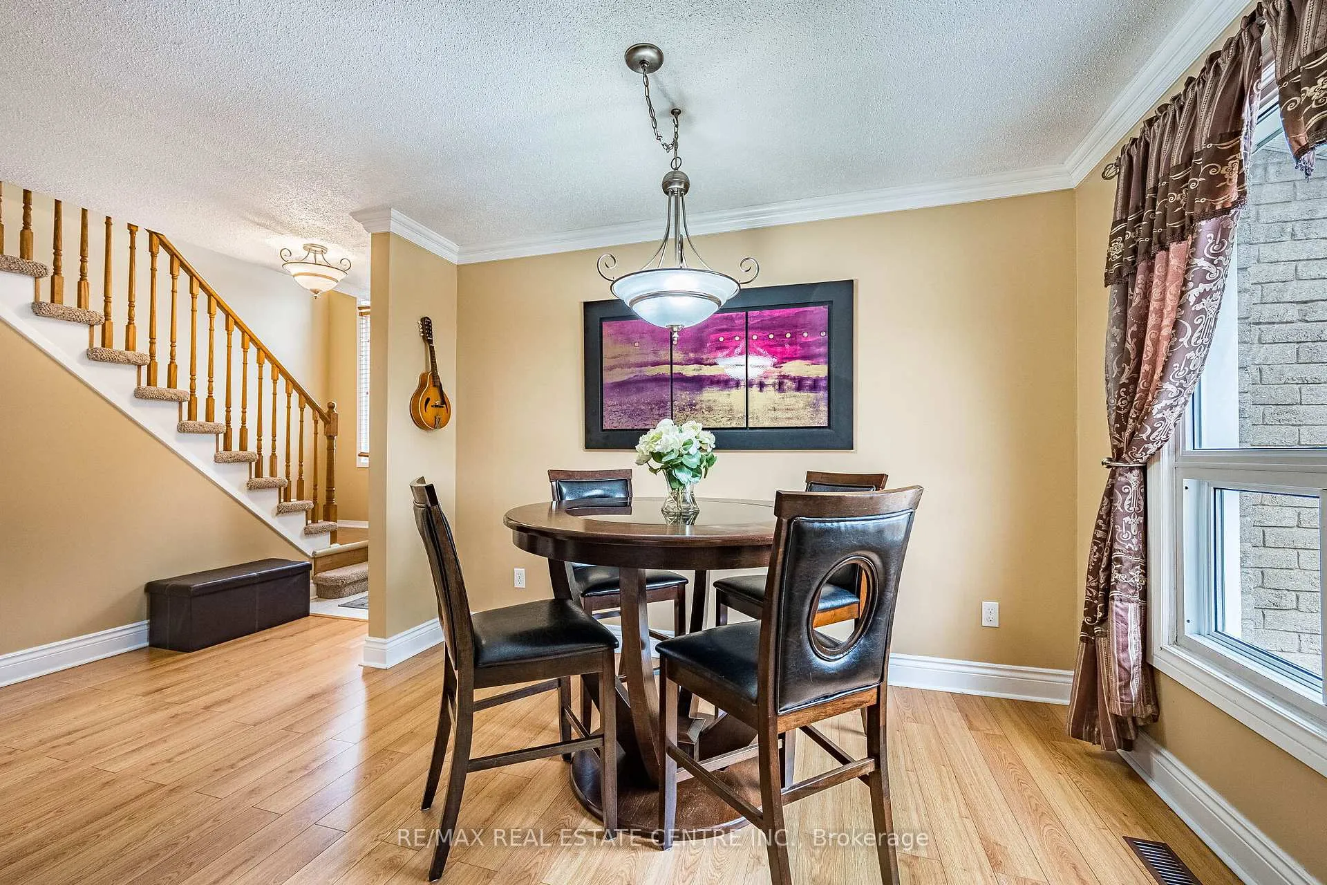 Photo 8 of 1 Northgate Boulevard, Brampton, Westgate — HOMEH