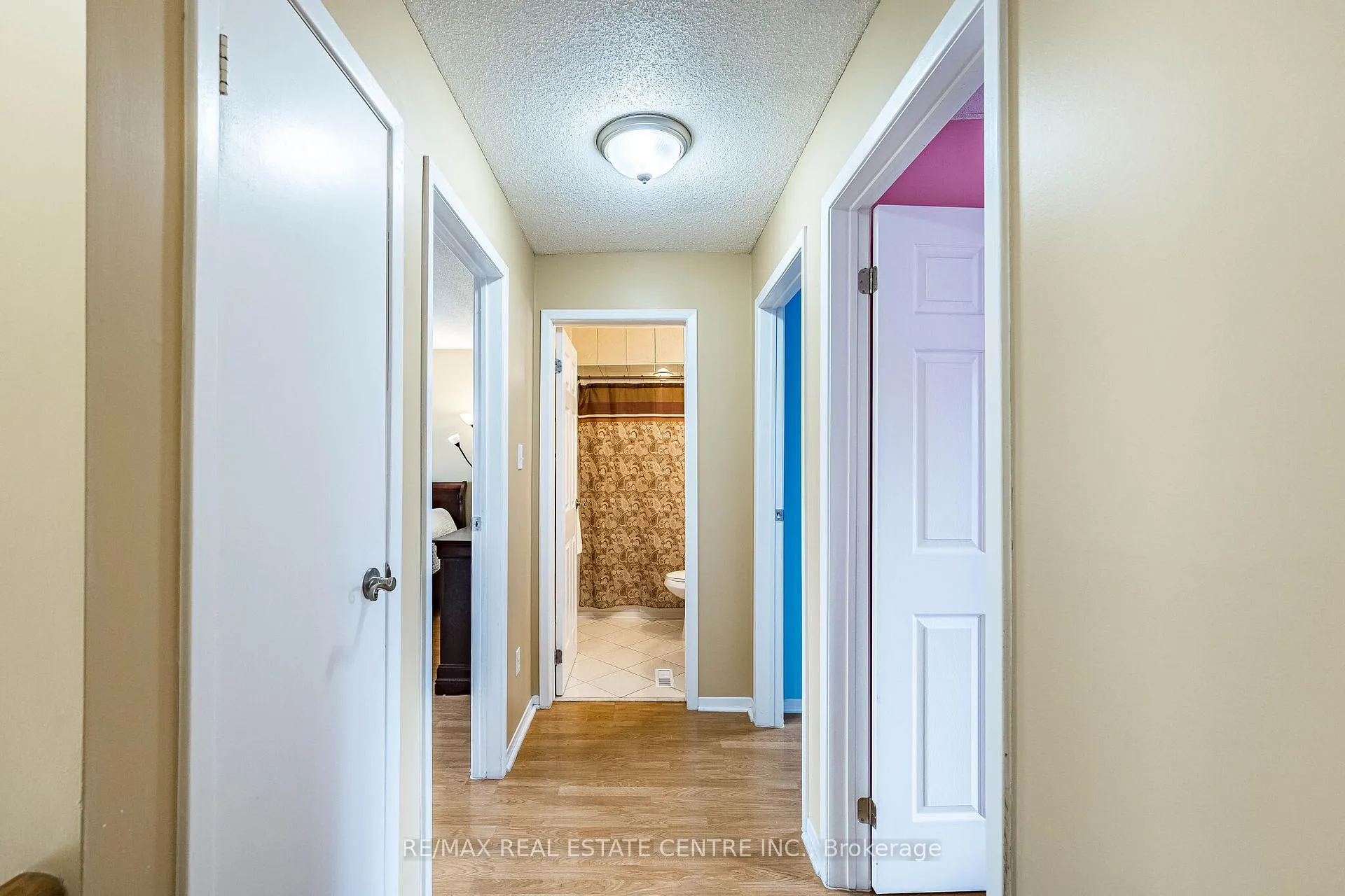 Photo 13 of 1 Northgate Boulevard, Brampton, Westgate — HOMEH