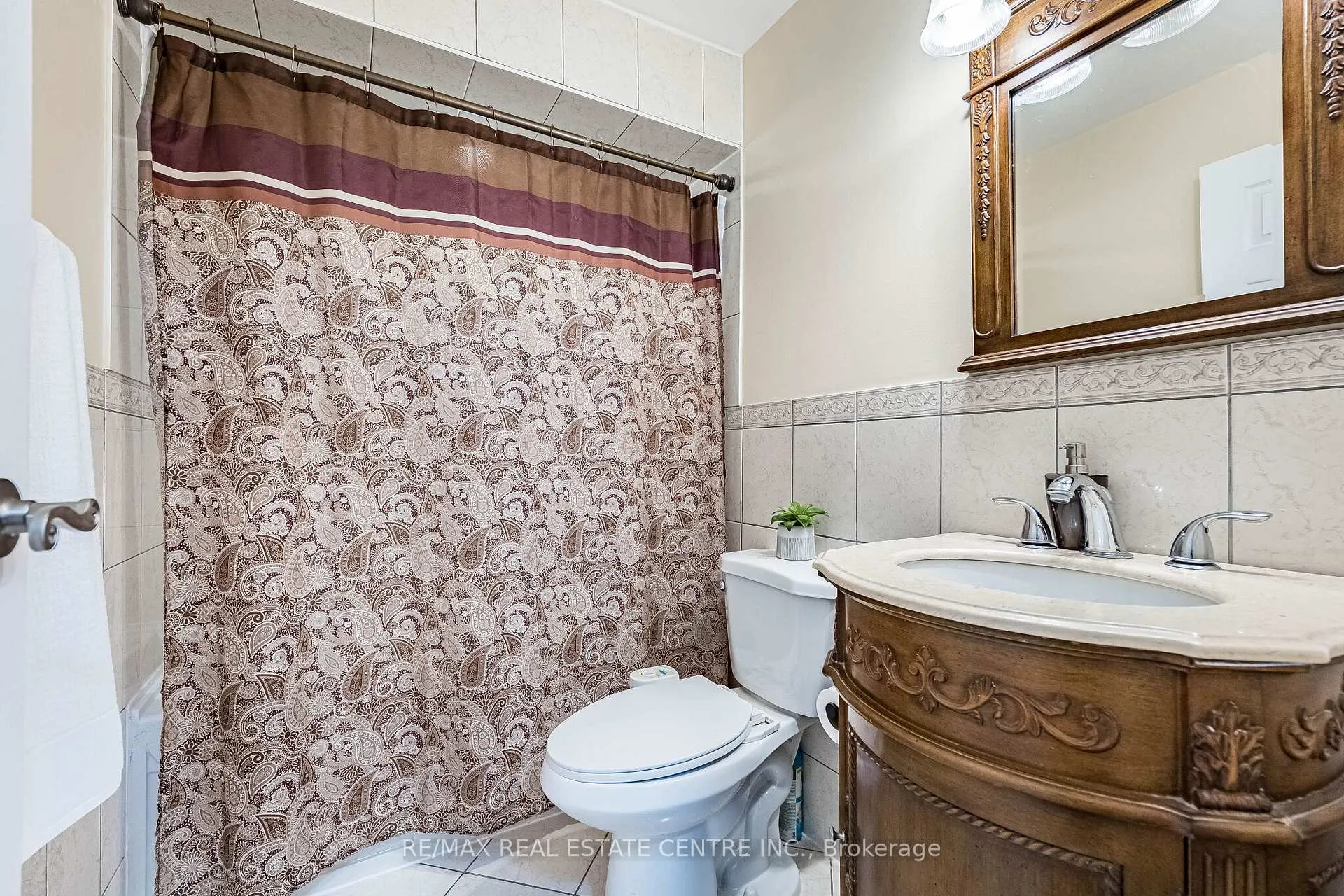 Photo 22 of 1 Northgate Boulevard, Brampton, Westgate — HOMEH