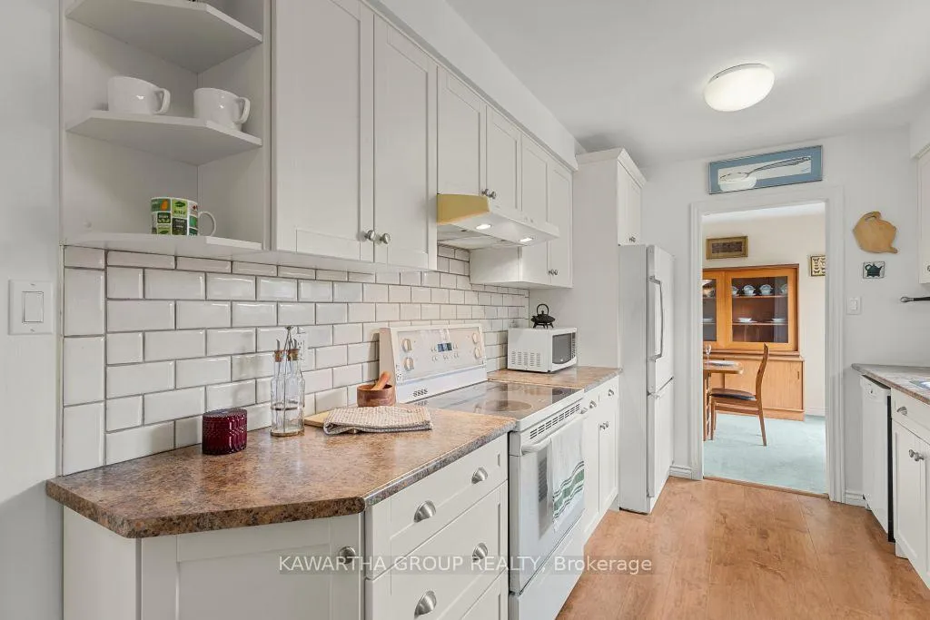 Photo 18 of 26 Wichey Road S, Scarborough, Centennial Scarborough — HOMEH