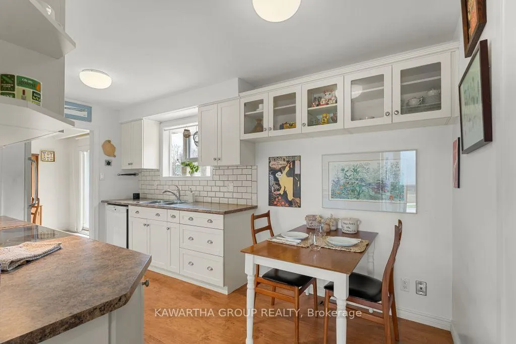 Photo 20 of 26 Wichey Road S, Scarborough, Centennial Scarborough — HOMEH