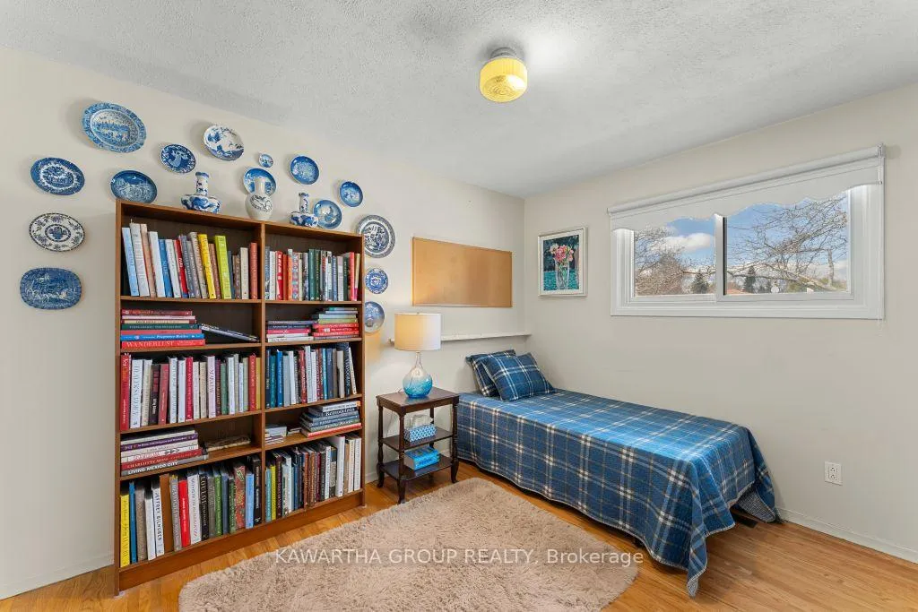 Photo 28 of 26 Wichey Road S, Scarborough, Centennial Scarborough — HOMEH