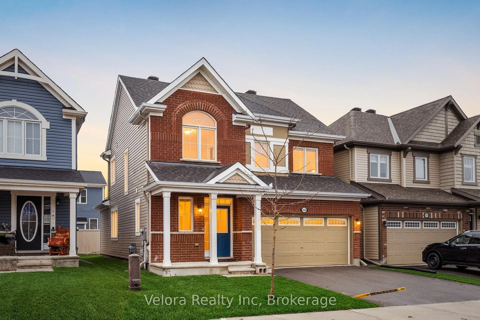 Photo 1 of 122 Cranesbill Road, Ottawa, Kanata - Emerald Meadows/Trailwest — HOMEH
