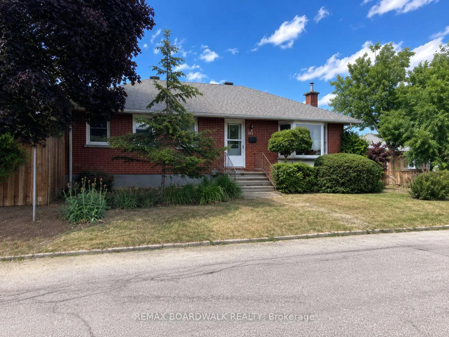 Front of 625 Clarke Avenue