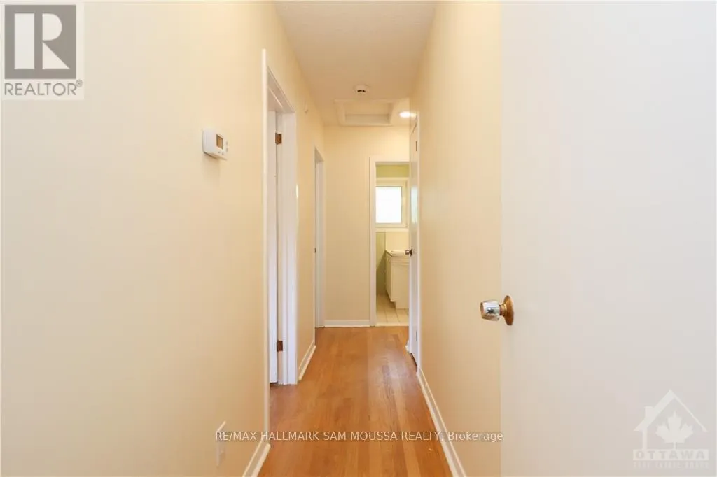 Photo 13 of 761 Garner Avenue, Ottawa, Mooneys Bay/Riverside Park — HOMEH